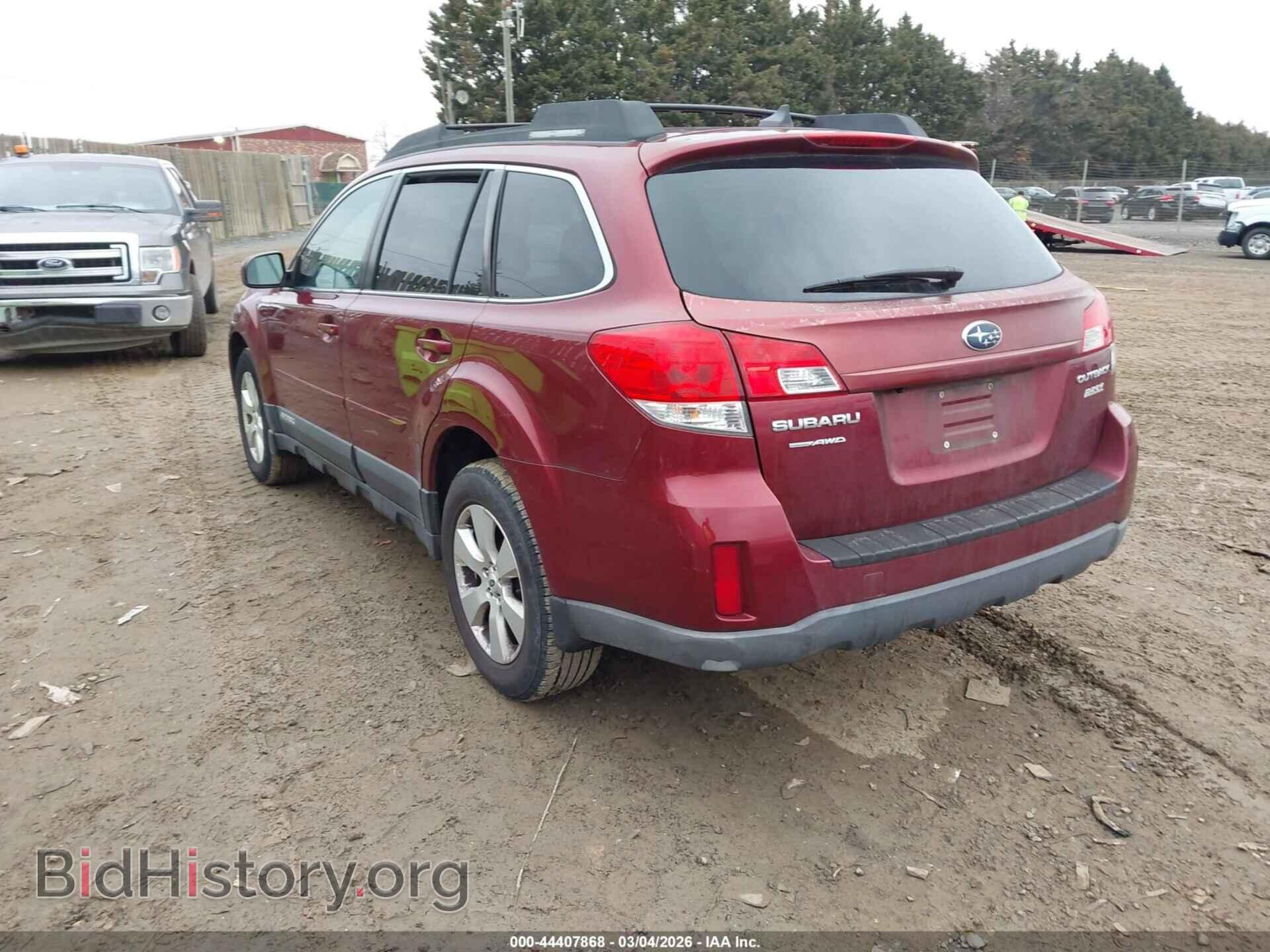 2011 SUBARU OUTBACK - VIN: 4S4BRBKC2B3433656 - Фото 3