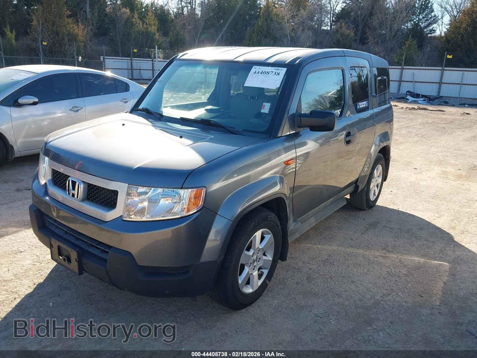 2011 HONDA ELEMENT - VIN: 5J6YH1H73BL000329 - Photo 2
