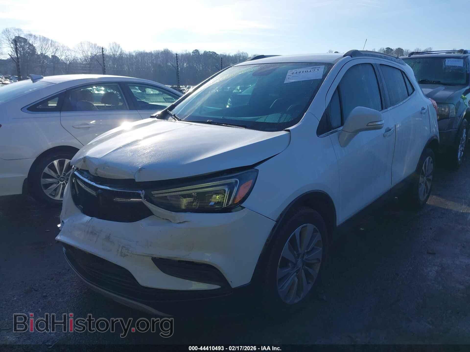 2018 BUICK ENCORE - VIN: KL4CJASB1JB688833 - Фото 2
