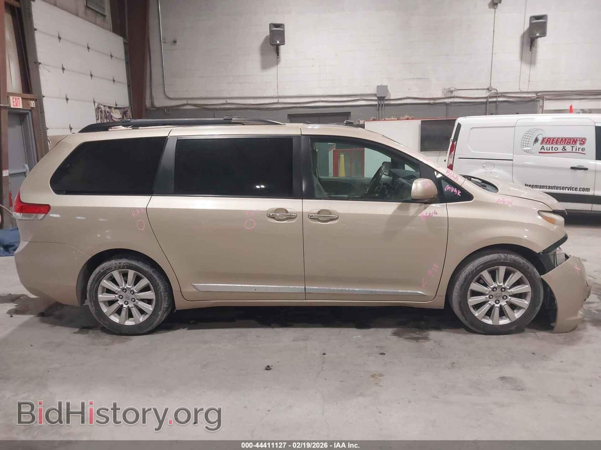 2011 TOYOTA SIENNA - VIN: 5TDDK3DC6BS018021 - Фото 13