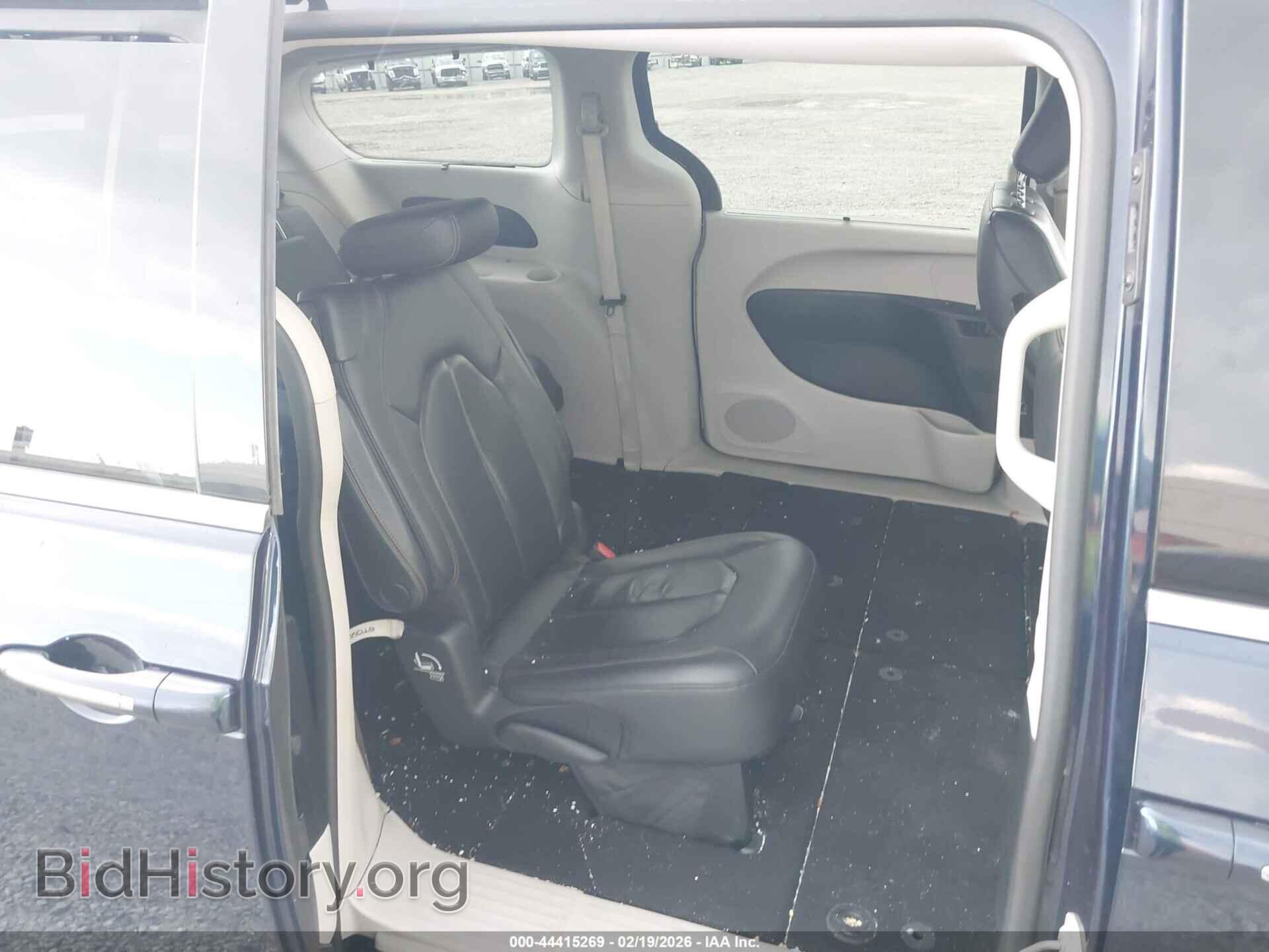 2019 CHRYSLER PACIFICA - VIN: 2C4RC1BG1KR561069 - Photo 8