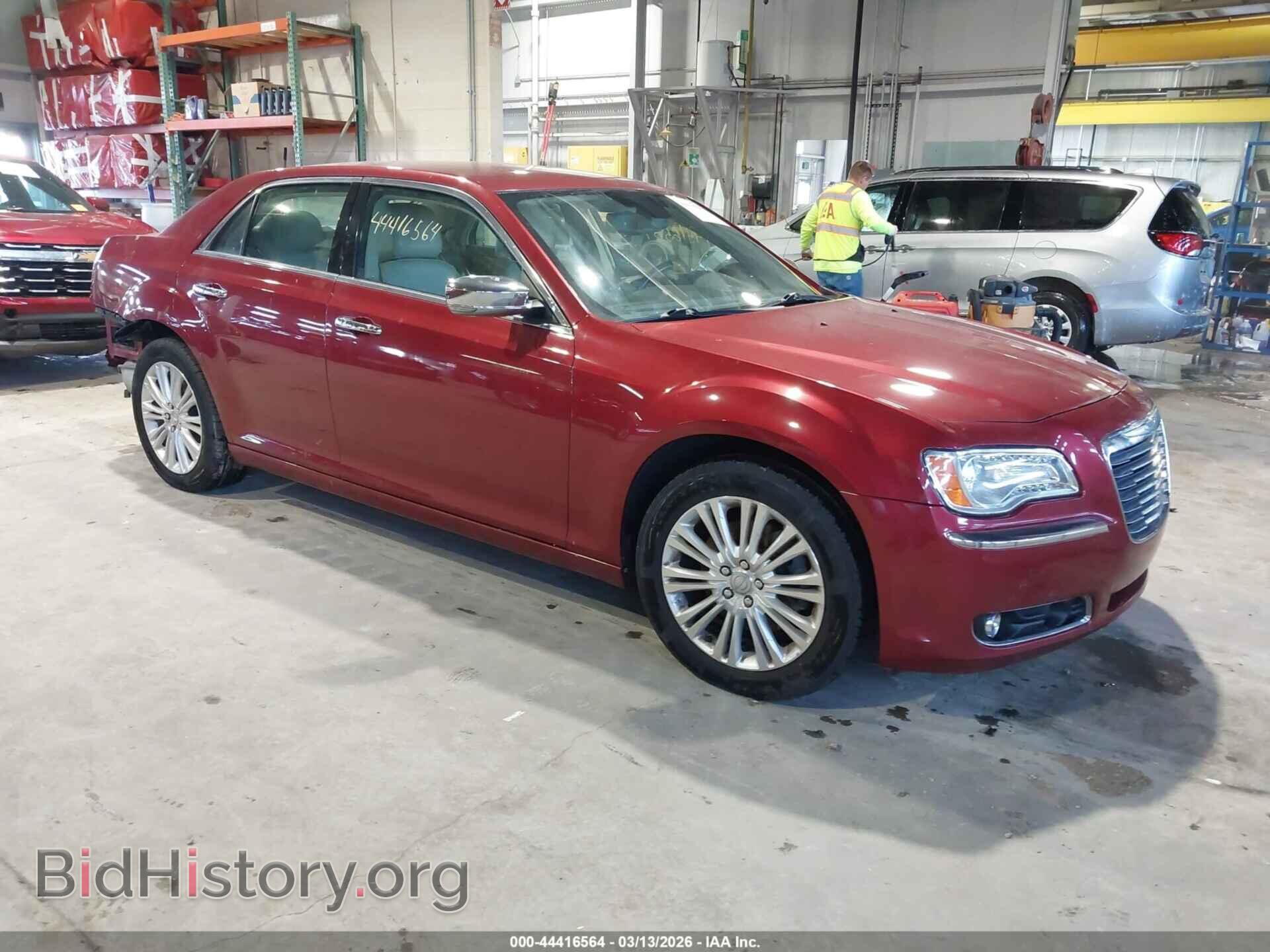 Фотография 2C3CCAKG4DH619128 - CHRYSLER 300C 2013