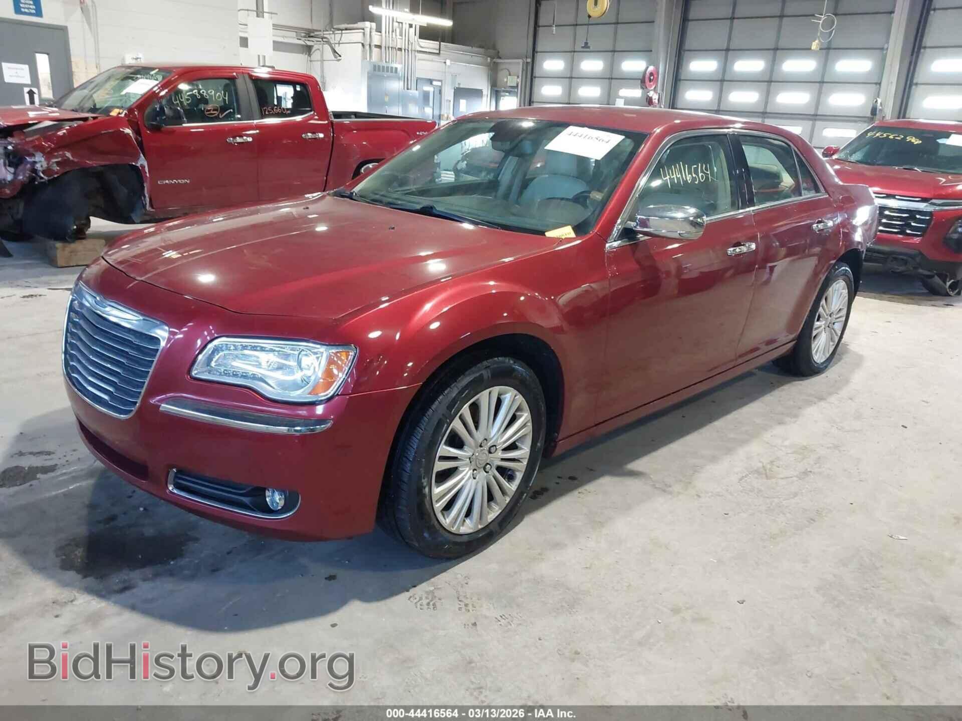 2013 CHRYSLER 300C - VIN: 2C3CCAKG4DH619128 - Фото 2