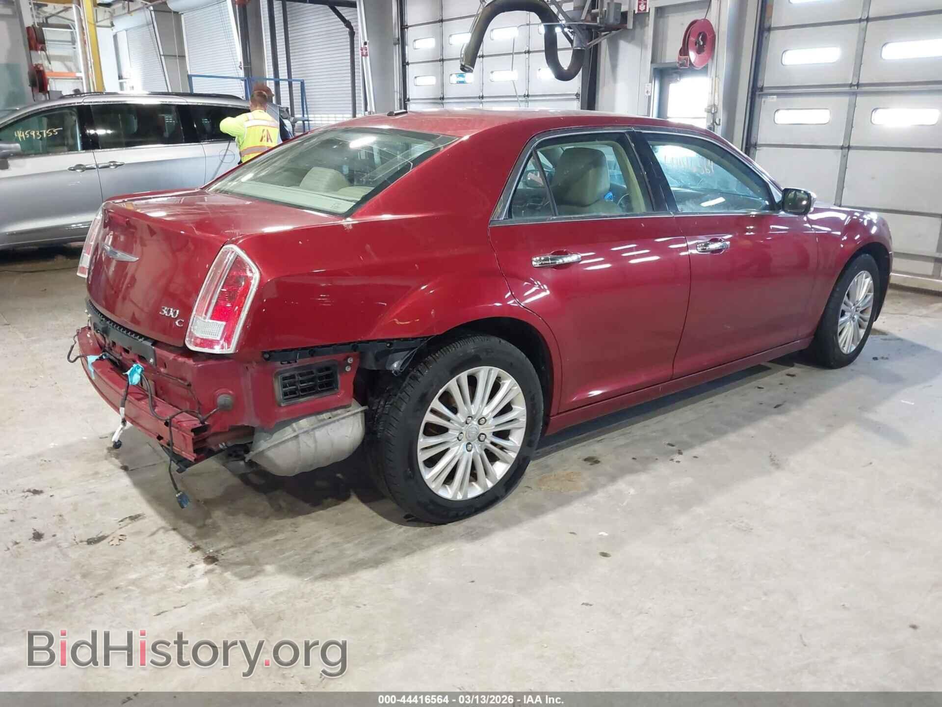 2013 CHRYSLER 300C - VIN: 2C3CCAKG4DH619128 - Фото 4