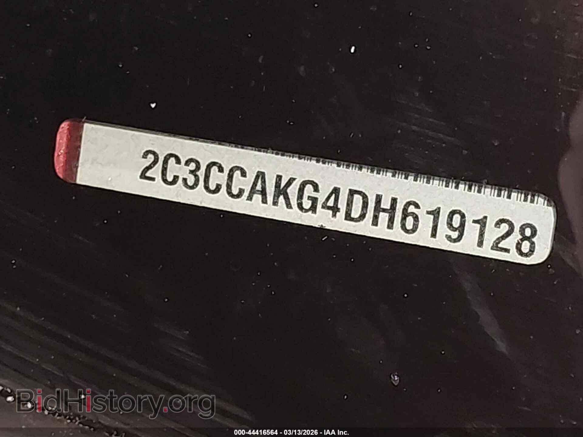 2013 CHRYSLER 300C - VIN: 2C3CCAKG4DH619128 - Фото 9