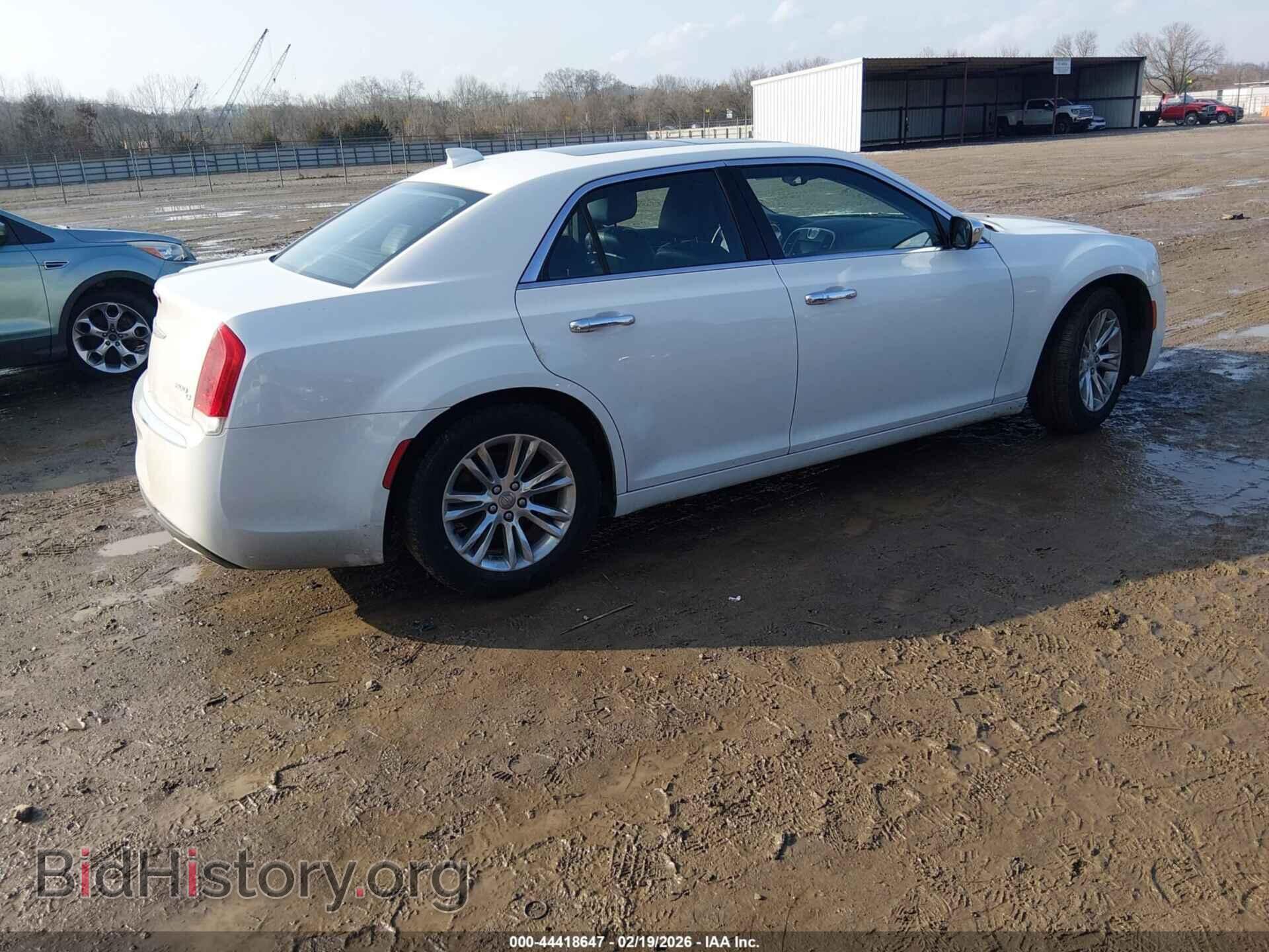 2016 CHRYSLER 300C - VIN: 2C3CCAEG0GH358032 - Фото 4