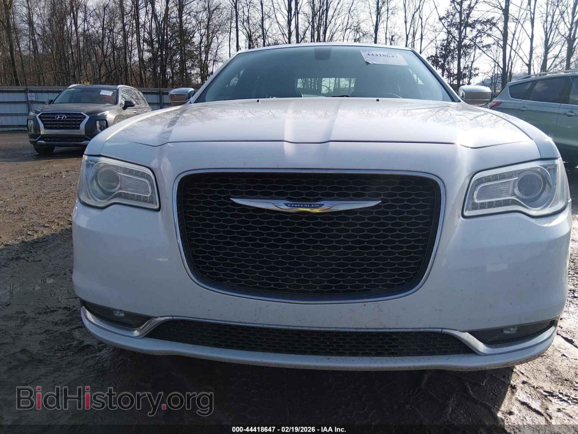 2016 CHRYSLER 300C - VIN: 2C3CCAEG0GH358032 - Фото 6