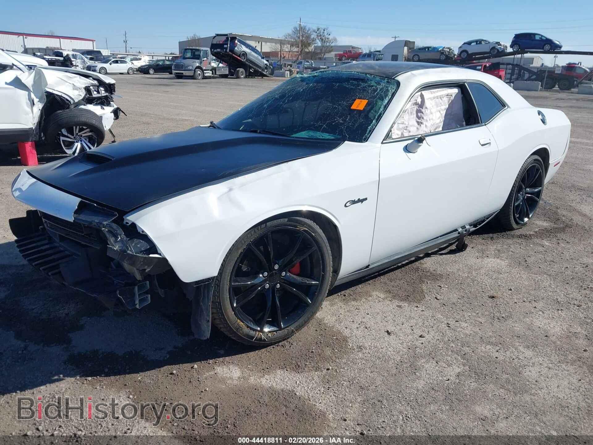 2016 DODGE CHALLENGER - VIN: 2C3CDZAG2GH202978 - Photo 2