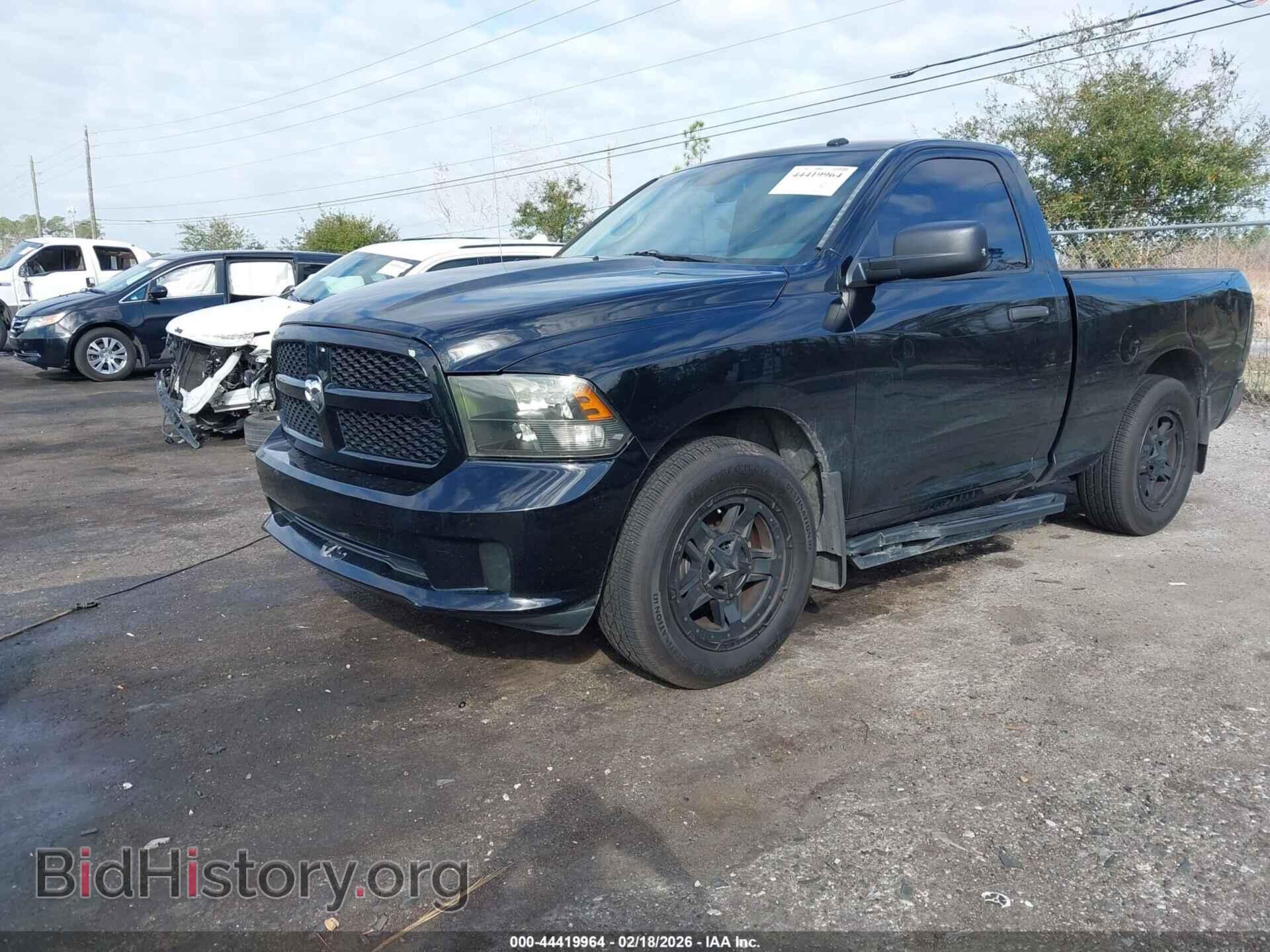2015 RAM 1500 - VIN: 3C6JR6AT1FG564046 - Фото 2