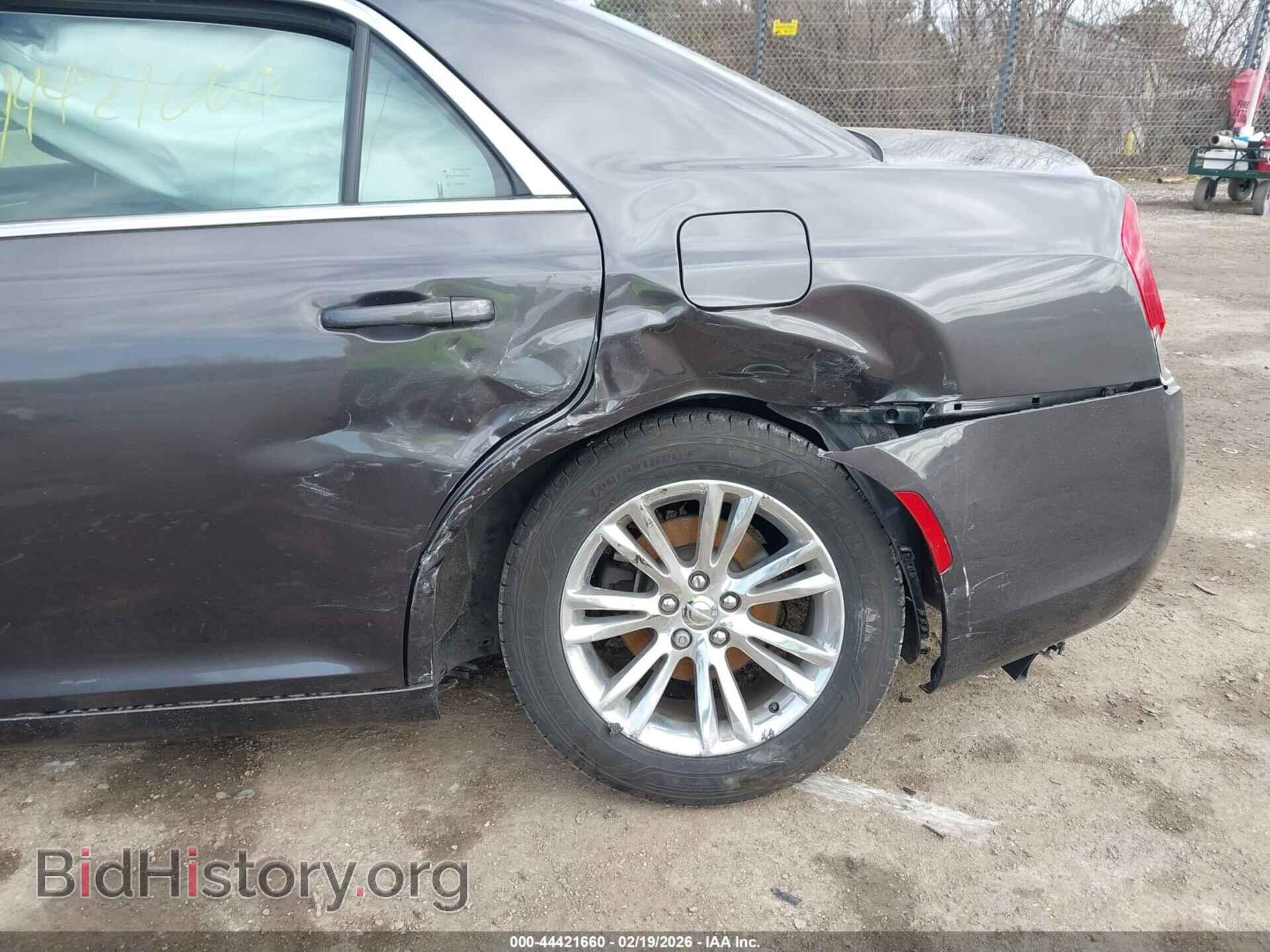 2017 CHRYSLER 300 - VIN: 2C3CCAAG6HH599570 - Фото 6