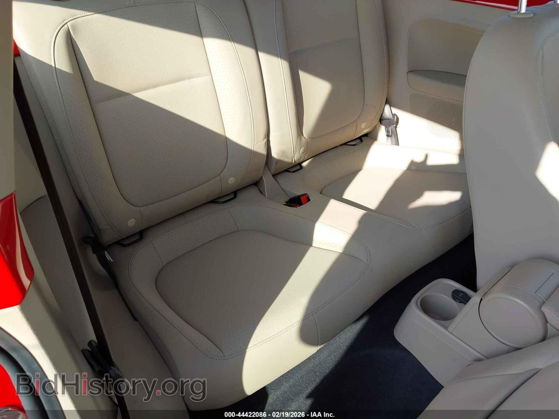 2019 VOLKSWAGEN BEETLE - VIN: 3VWJD7AT3KM712784 - Фото 8
