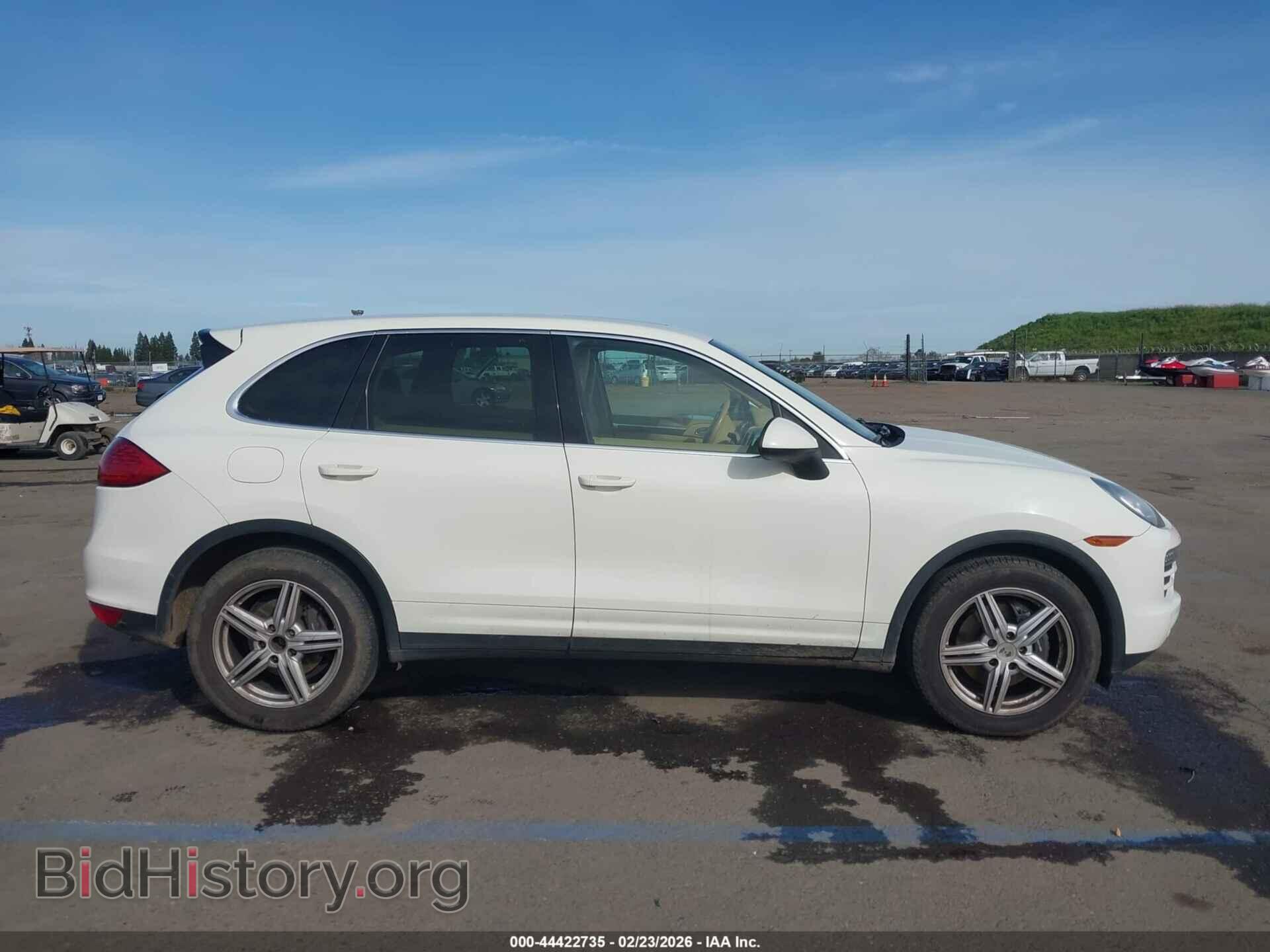 2011 PORSCHE CAYENNE - VIN: WP1AA2A21BLA05804 - Фото 13