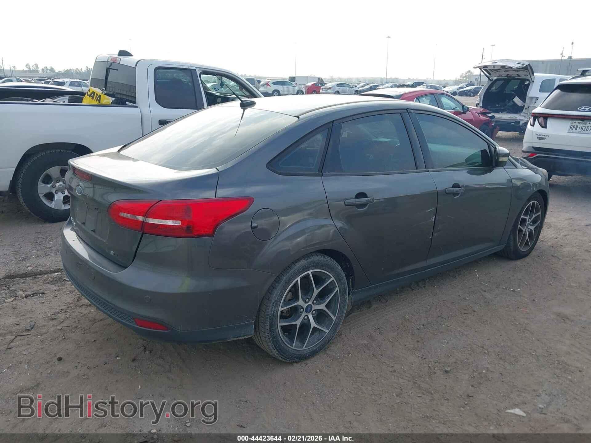 2017 FORD FOCUS - VIN: 1FADP3H2XHL249149 - Фото 4