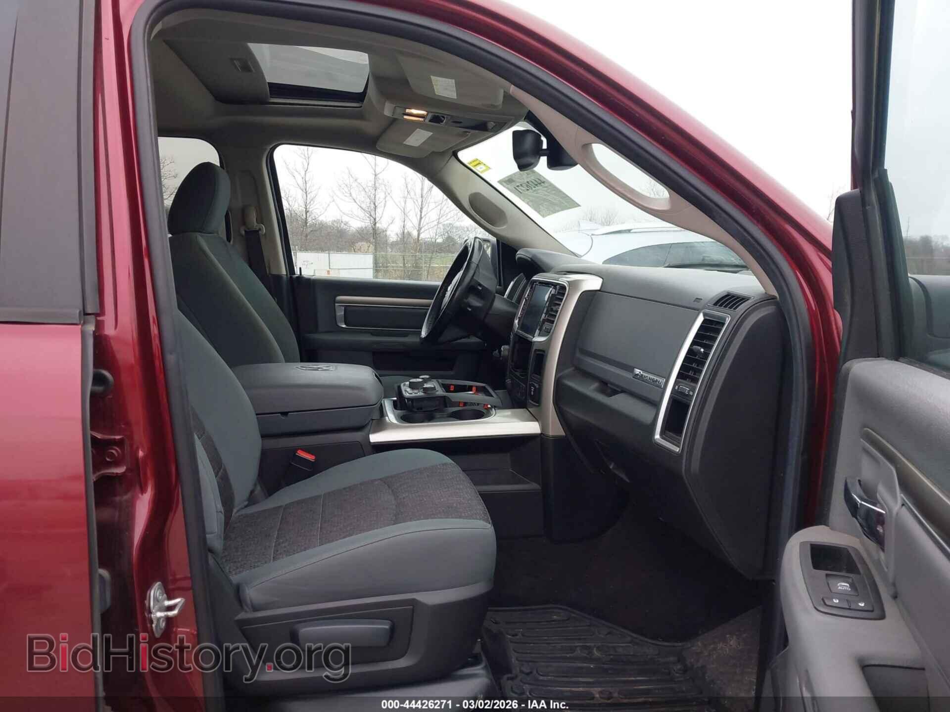 2016 RAM 1500 - VIN: 3C6RR7LT8GG332020 - Фото 5