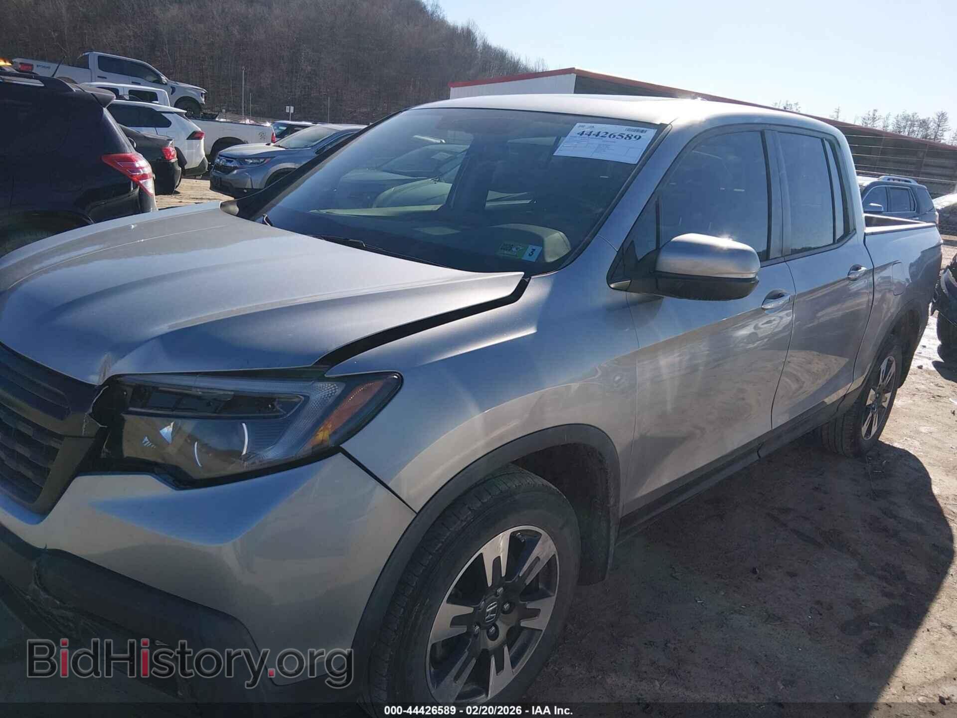2019 HONDA RIDGELINE - VIN: 5FPYK3F54KB042135 - Фото 2