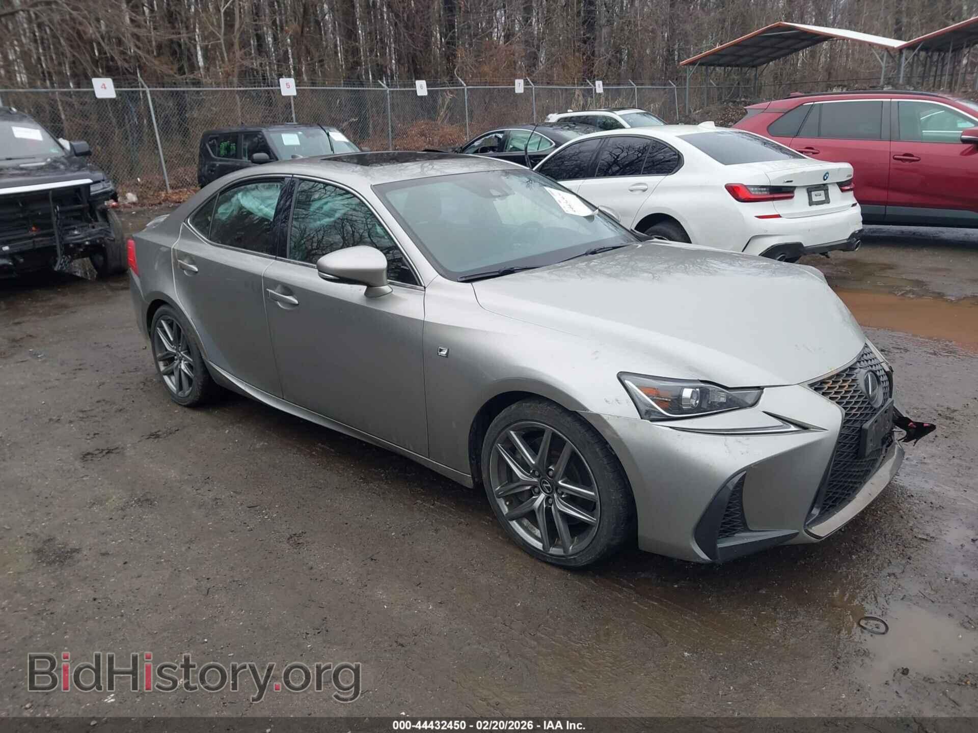 Photo JTHCM1D28H5017497 - LEXUS IS 300 2017