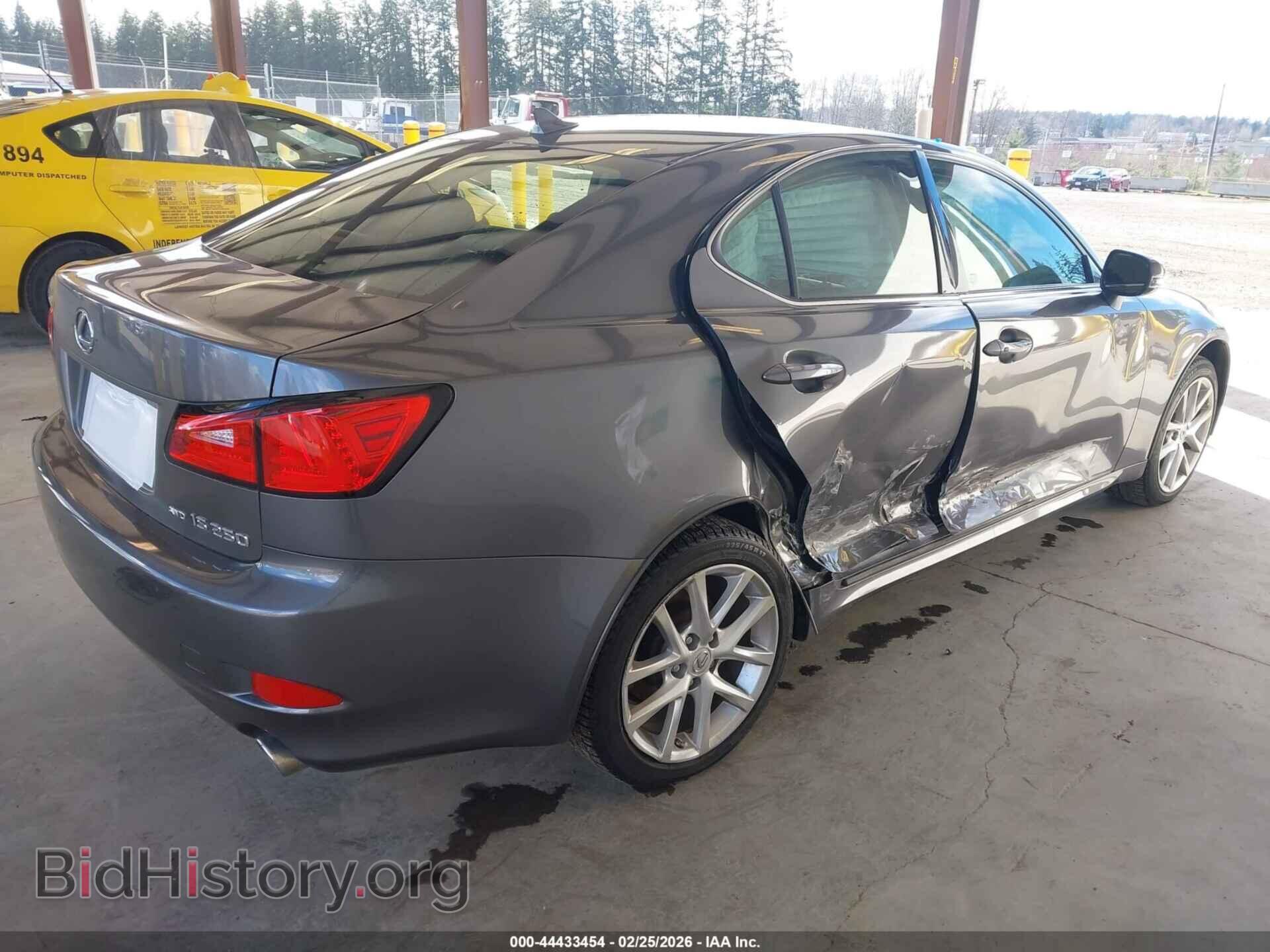 2012 LEXUS IS 250 - VIN: JTHCF5C22C5060521 - Photo 4