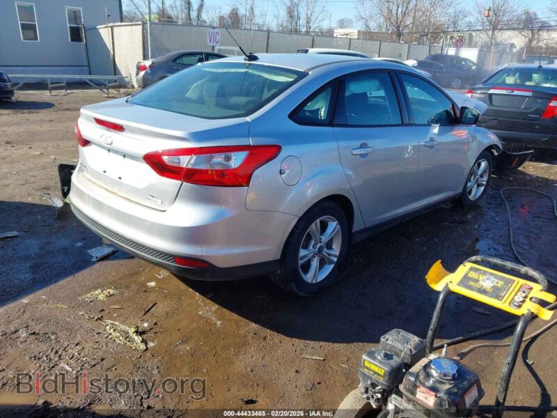 2014 Ford FOCUS (VIN 1FADP3F23EL143348) — фото 4 из 17