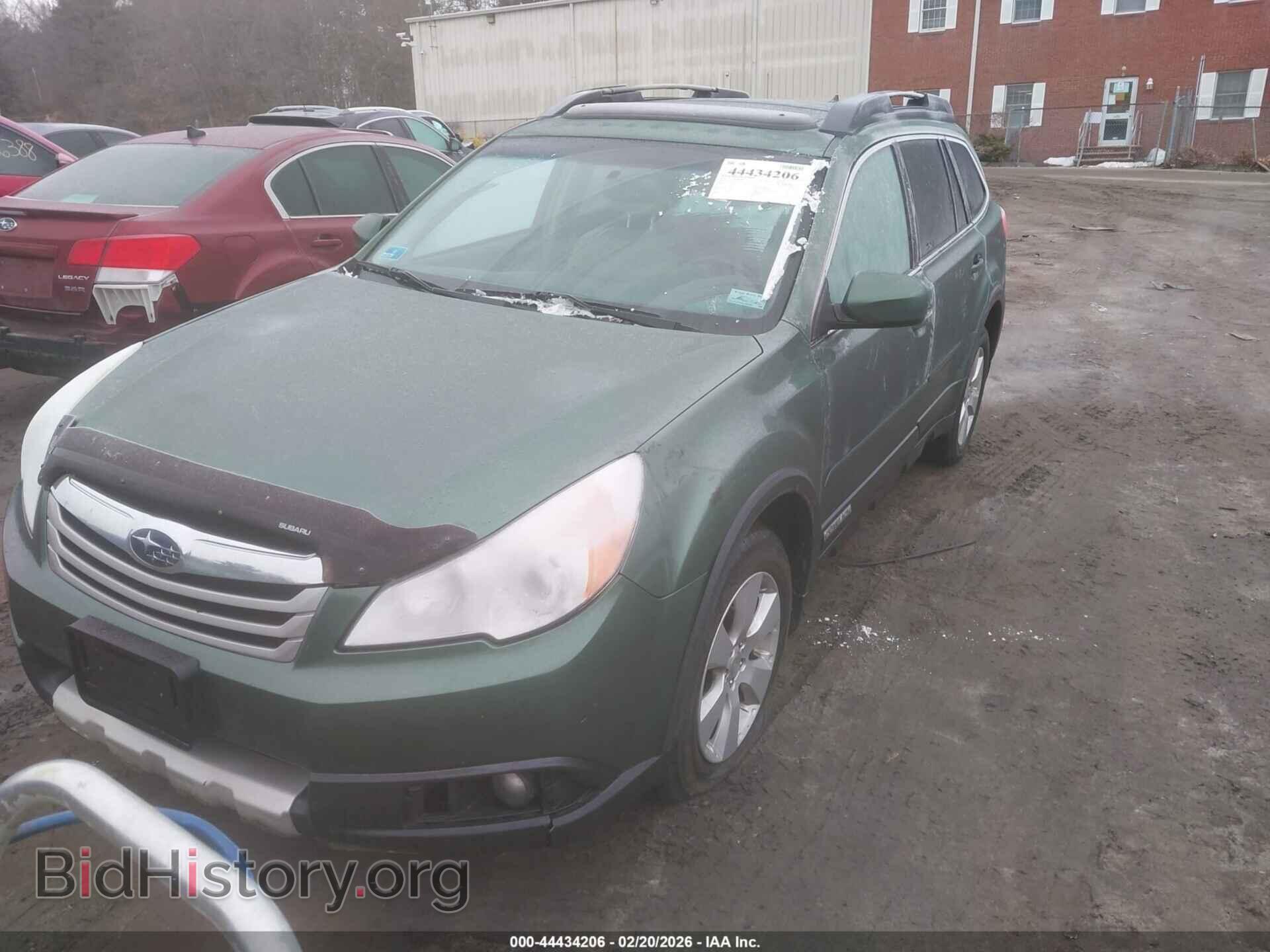 2011 SUBARU OUTBACK - VIN: 4S4BRBLC8B3412972 - Фото 2