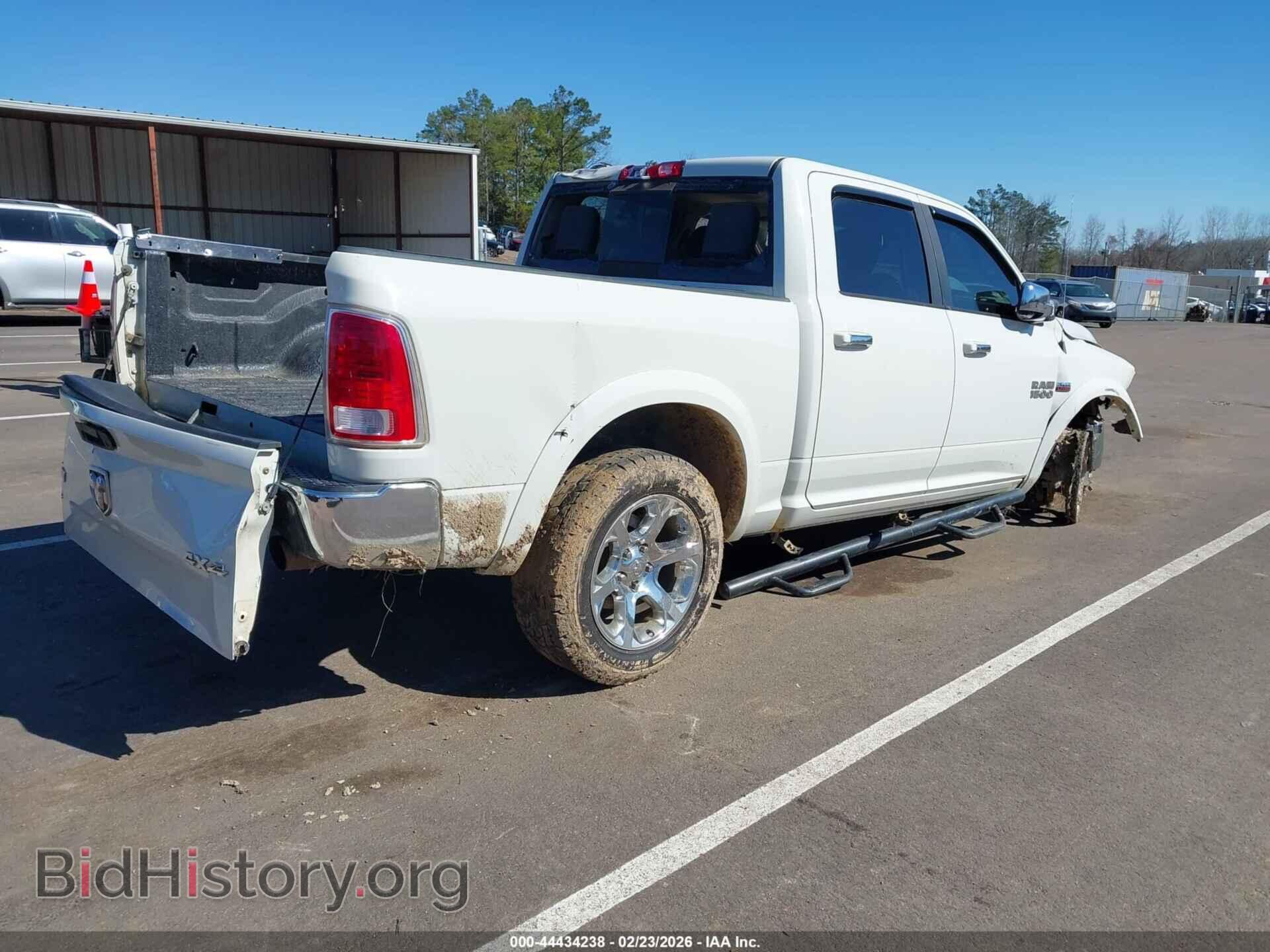 2017 RAM 1500 - VIN: 1C6RR7NT8HS832668 - Фото 4