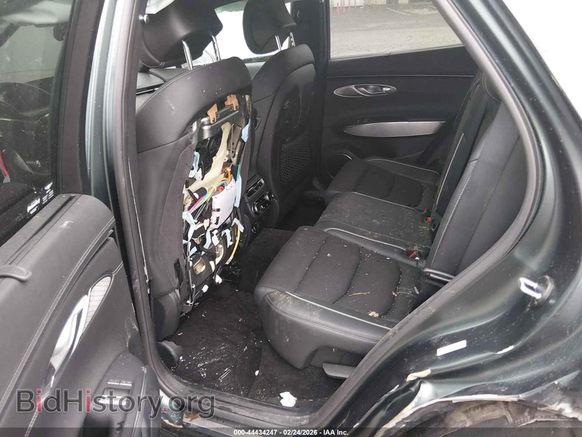 2023 GENESIS GV70 - VIN: KMUMADTB3PU095687 - Фото 8