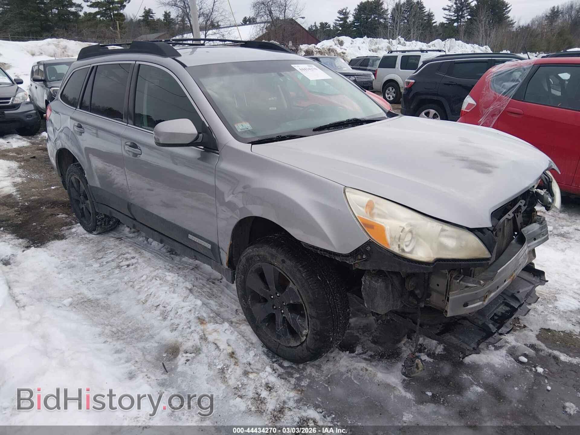 Photo 4S4BRBCC2B3361176 - SUBARU OUTBACK 2011