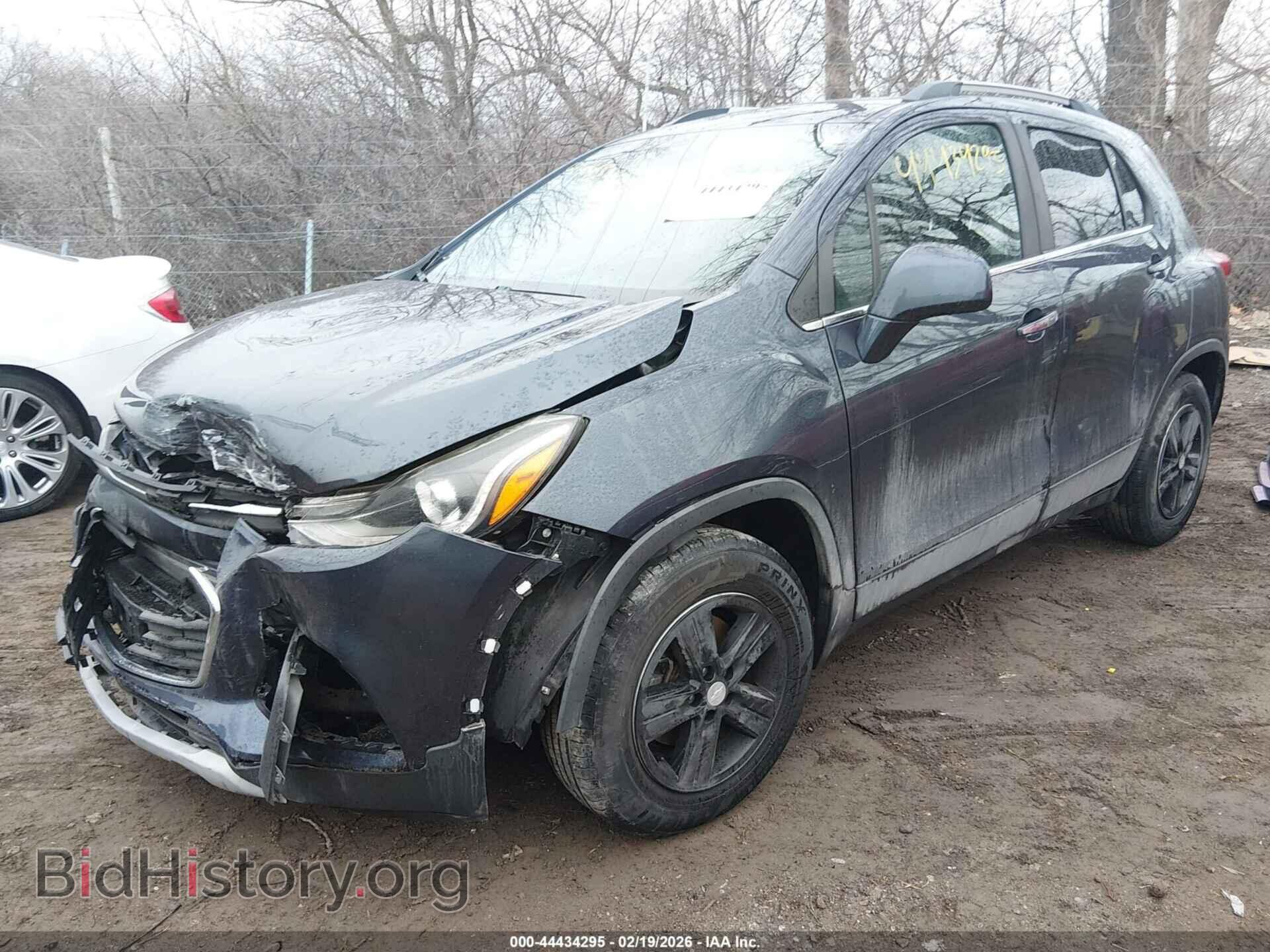 2019 CHEVROLET TRAX - VIN: 3GNCJLSB8KL121950 - Фото 2