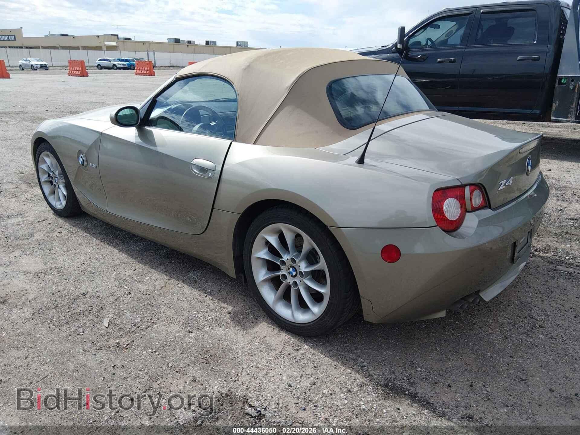 2005 BMW Z4 - VIN: 4USBT33555LS58412 - Фото 3