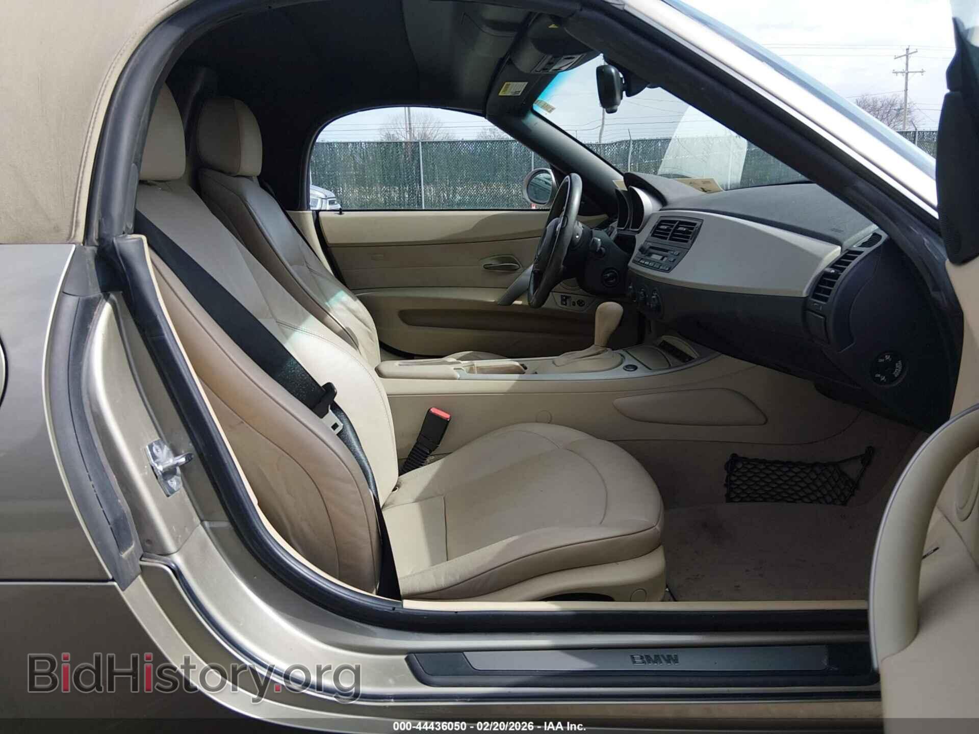 2005 BMW Z4 - VIN: 4USBT33555LS58412 - Фото 5