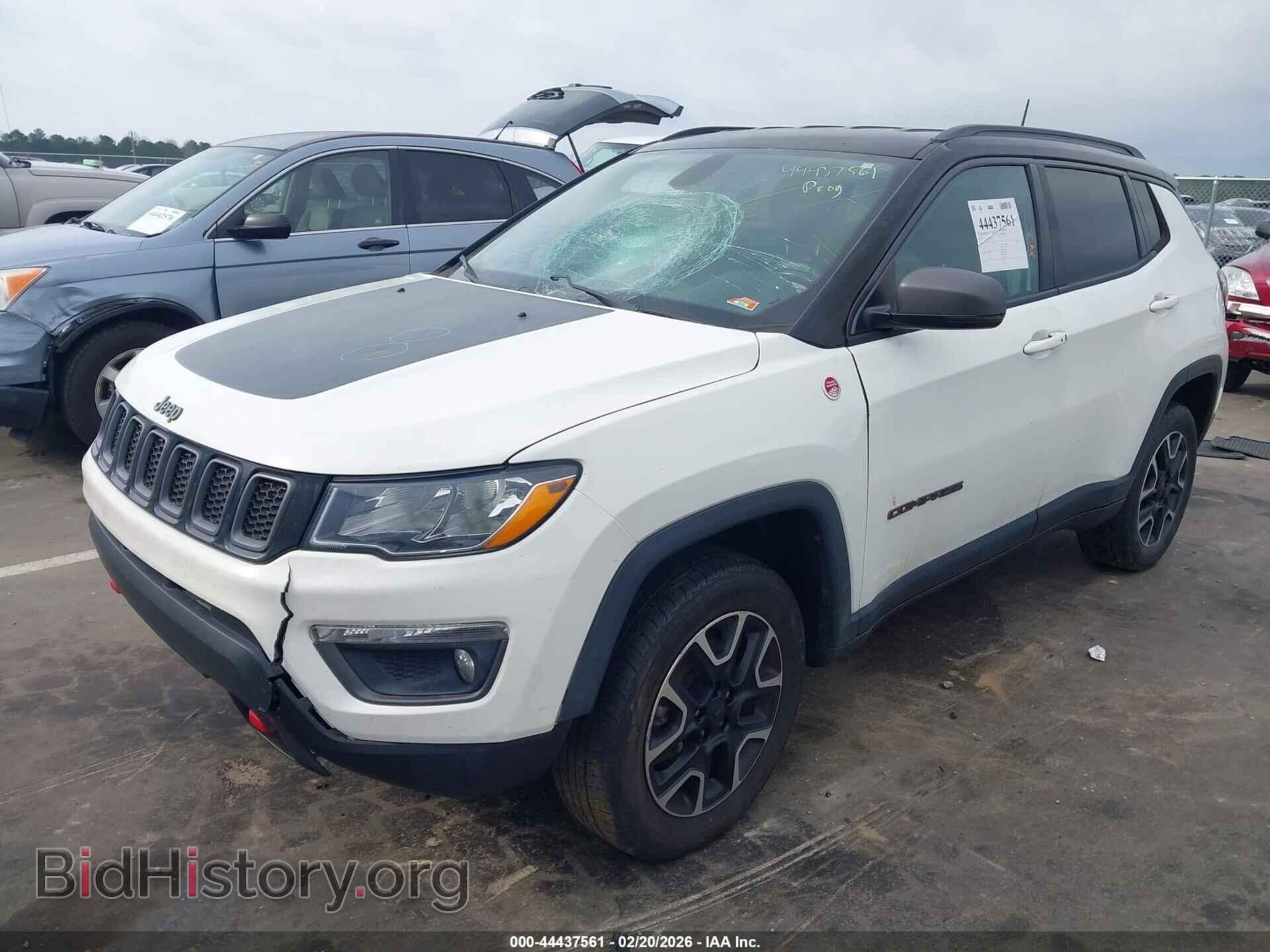 2019 JEEP COMPASS - VIN: 3C4NJDDB8KT795827 - Фото 2