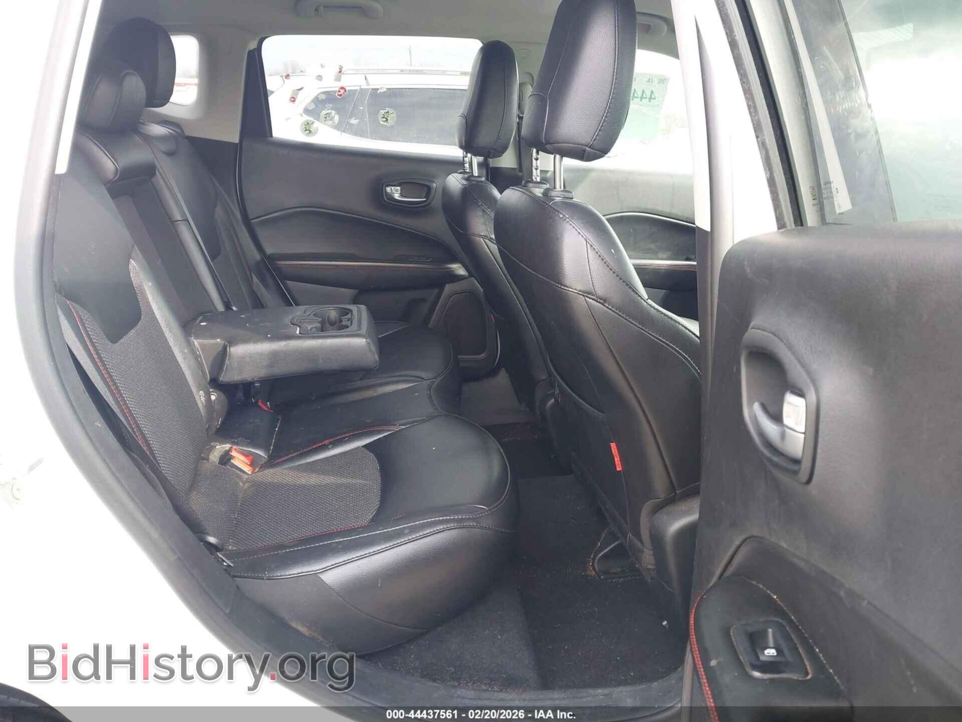 2019 JEEP COMPASS - VIN: 3C4NJDDB8KT795827 - Фото 8