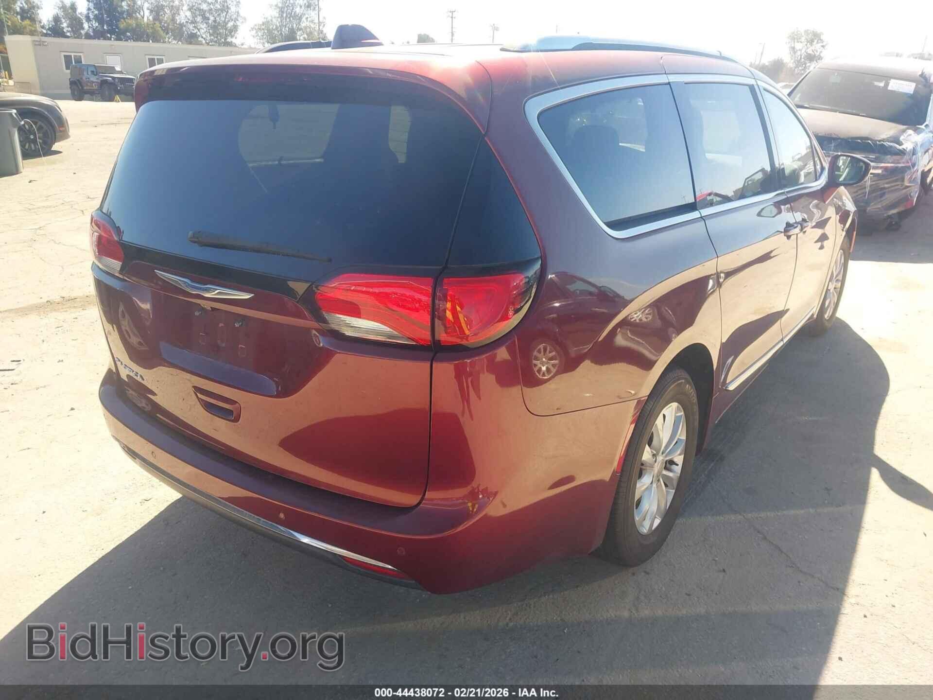 2019 CHRYSLER PACIFICA - VIN: 2C4RC1BG2KR587986 - Photo 4
