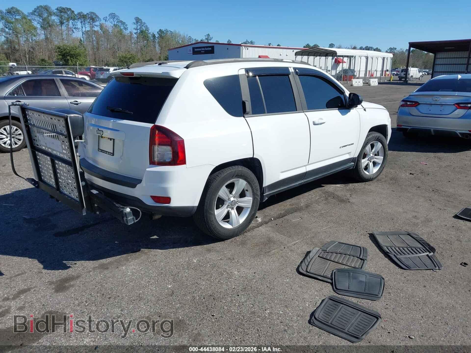 2015 JEEP COMPASS - VIN: 1C4NJCBB6FD246667 - Фото 4