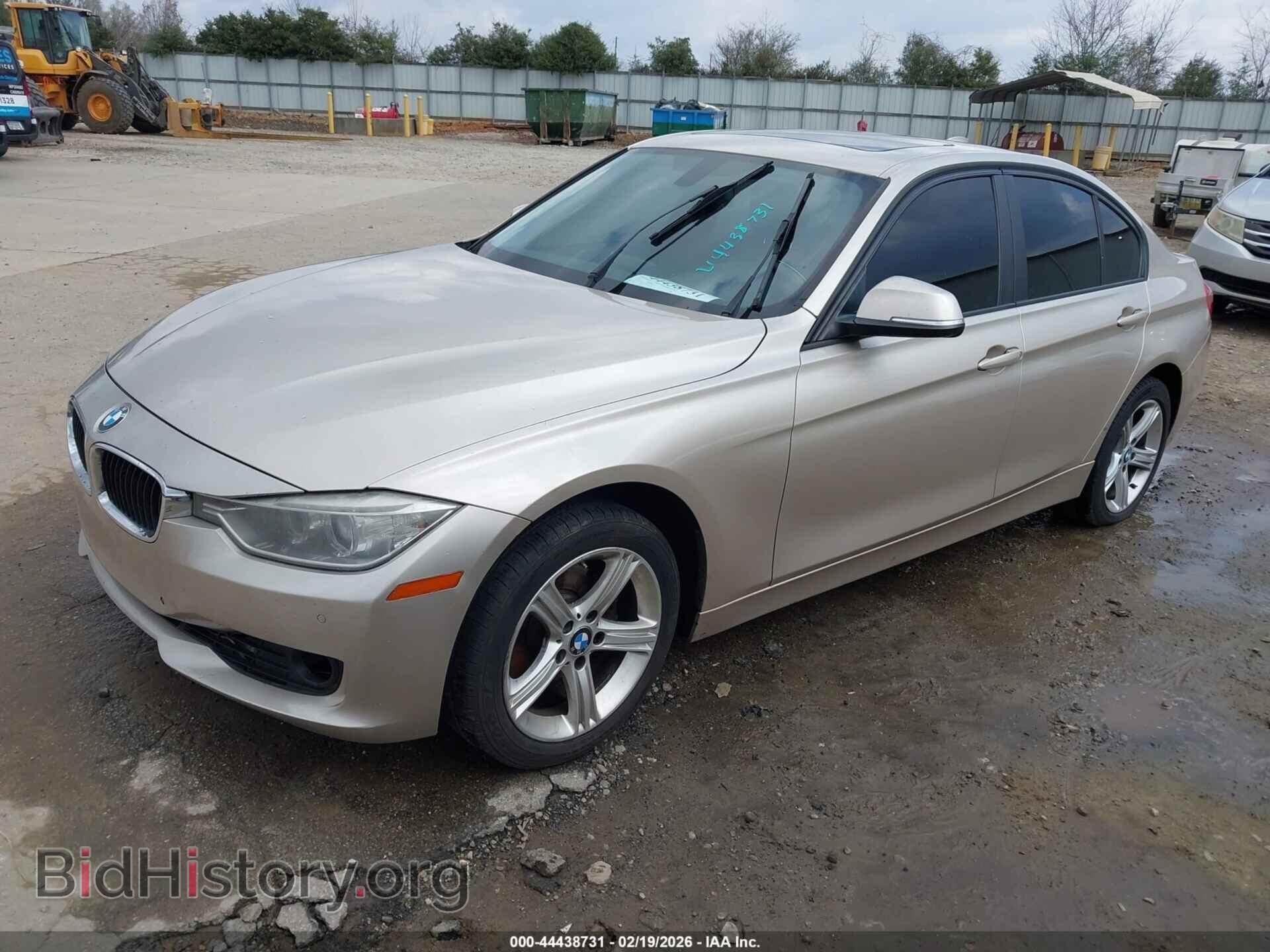 2014 BMW 328I - VIN: WBA3B5C52EF958571 - Фото 2