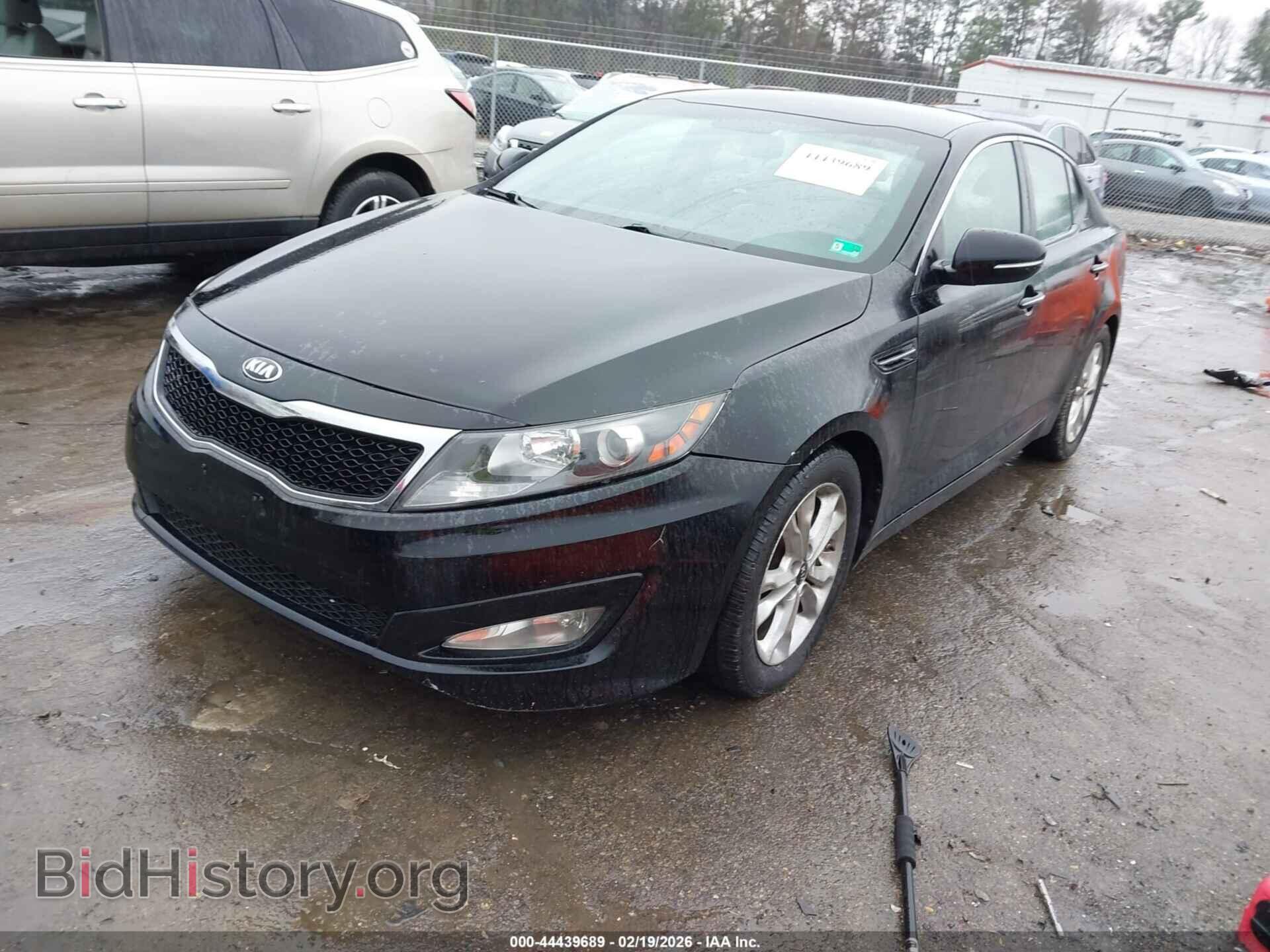 2011 KIA OPTIMA - VIN: KNAGN4A77B5147406 - Фото 2