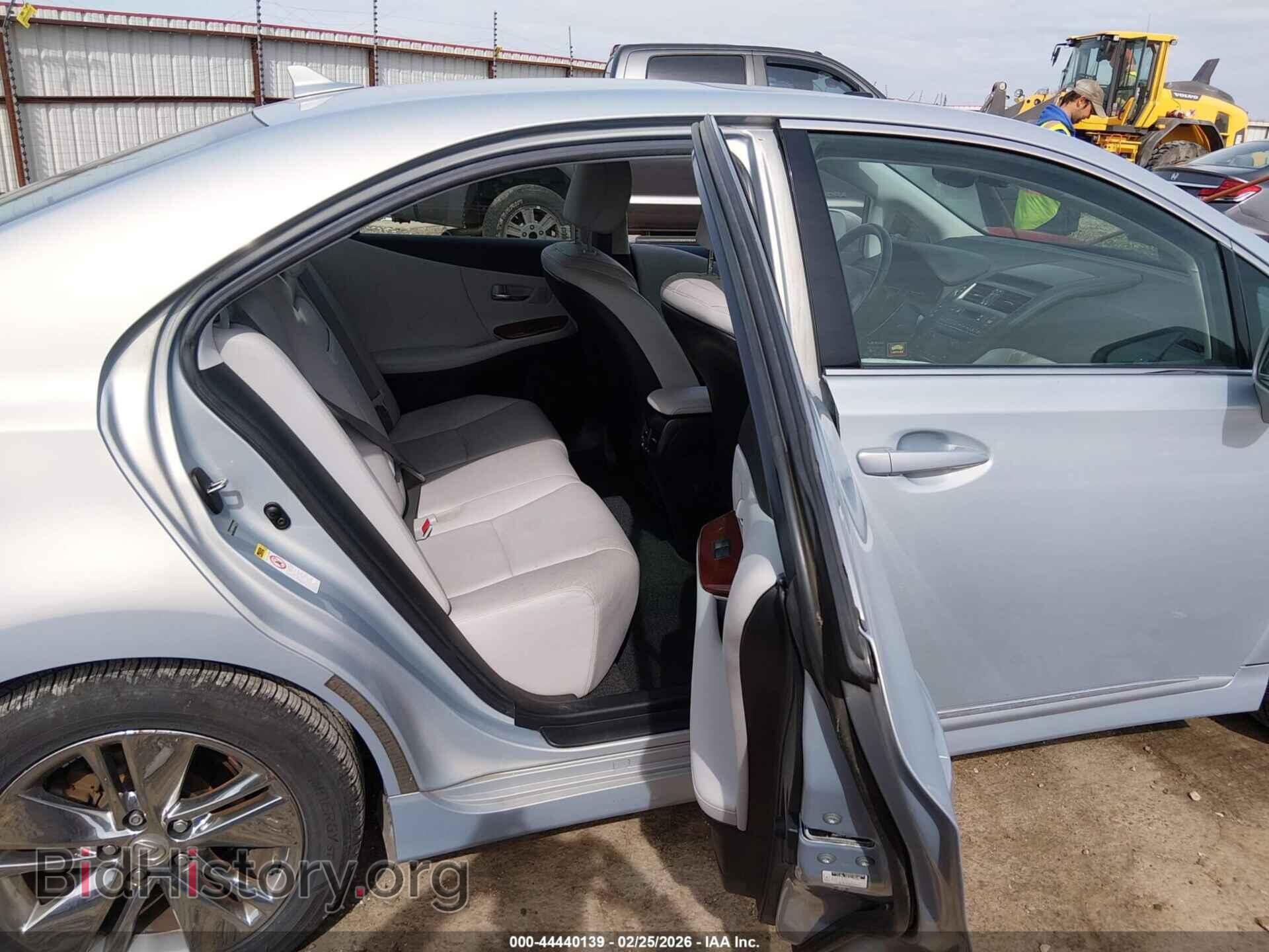 2010 LEXUS HS 250H - VIN: JTHBB1BA8A2020046 - Photo 8
