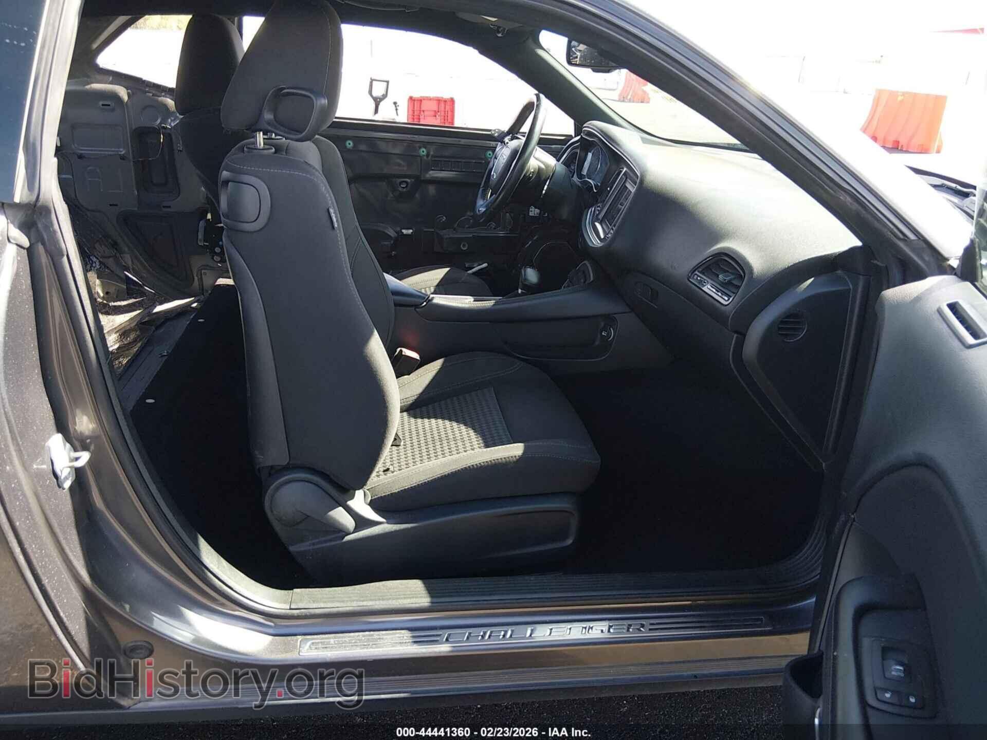 2018 DODGE CHALLENGER - VIN: 2C3CDZAG4JH128082 - Фото 5