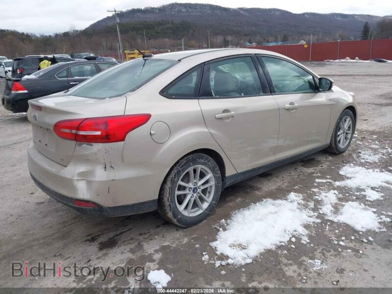 2017 Ford FOCUS (VIN 1FADP3F28HL262937) — photo 4 of 11