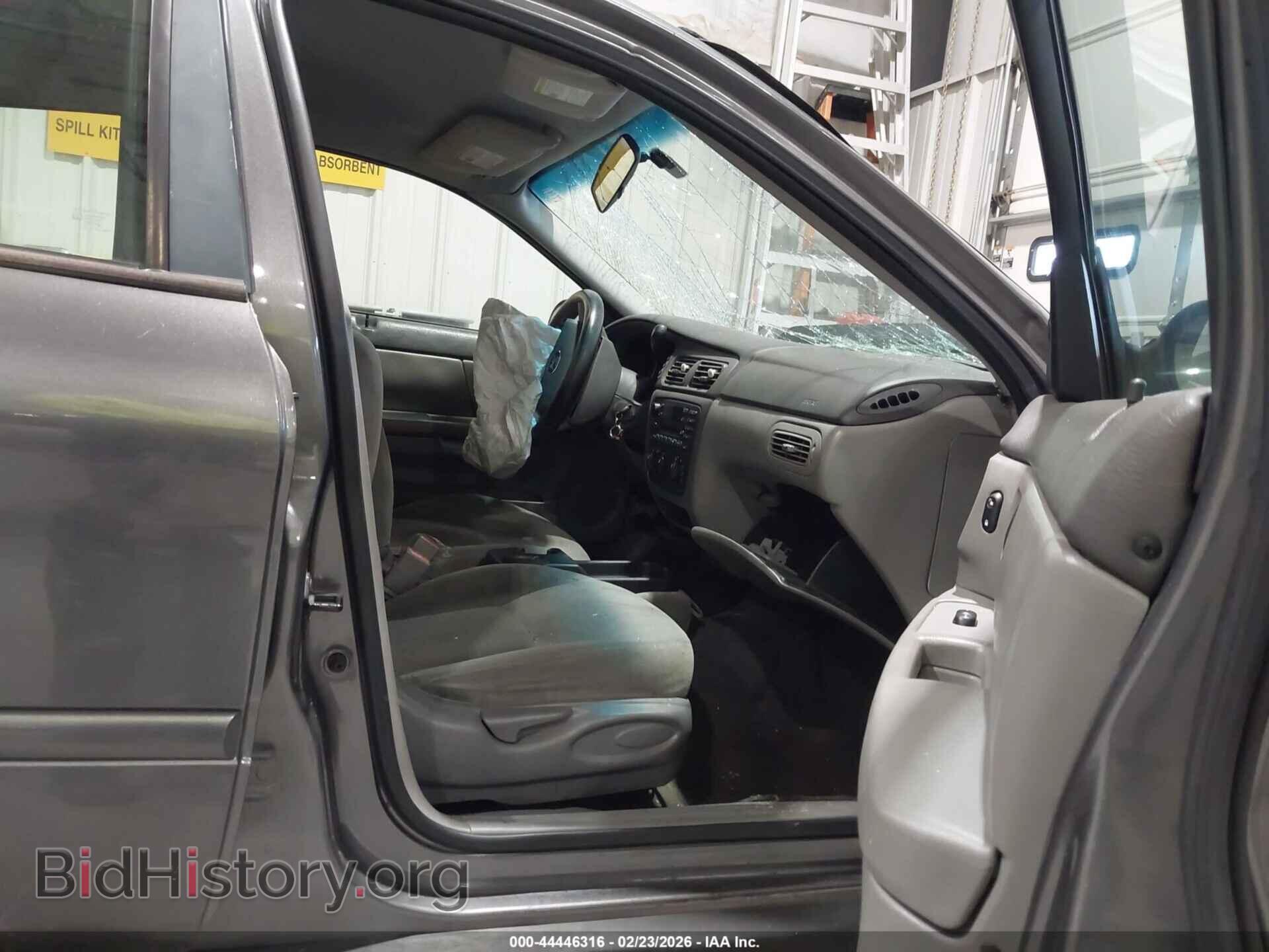 2005 FORD TAURUS - VIN: 1FAFP532X5A295745 - Фото 5