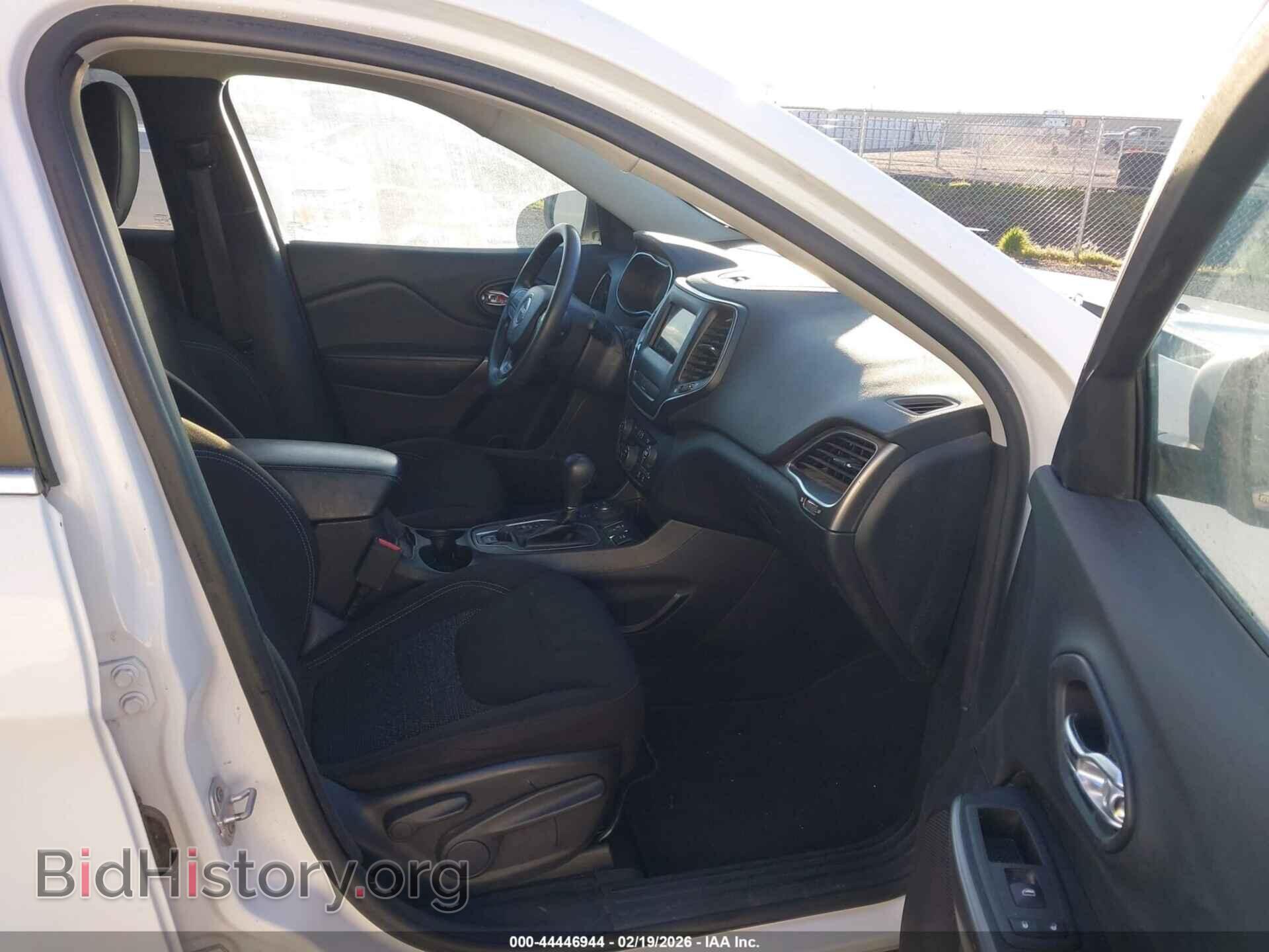 2019 JEEP CHEROKEE - VIN: 1C4PJMCB6KD459934 - Фото 5