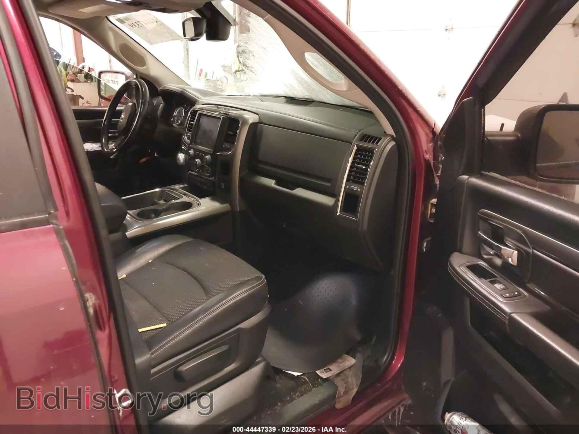 2018 RAM 1500 - VIN: 1C6RR6MT7JS271719 - Фото 5