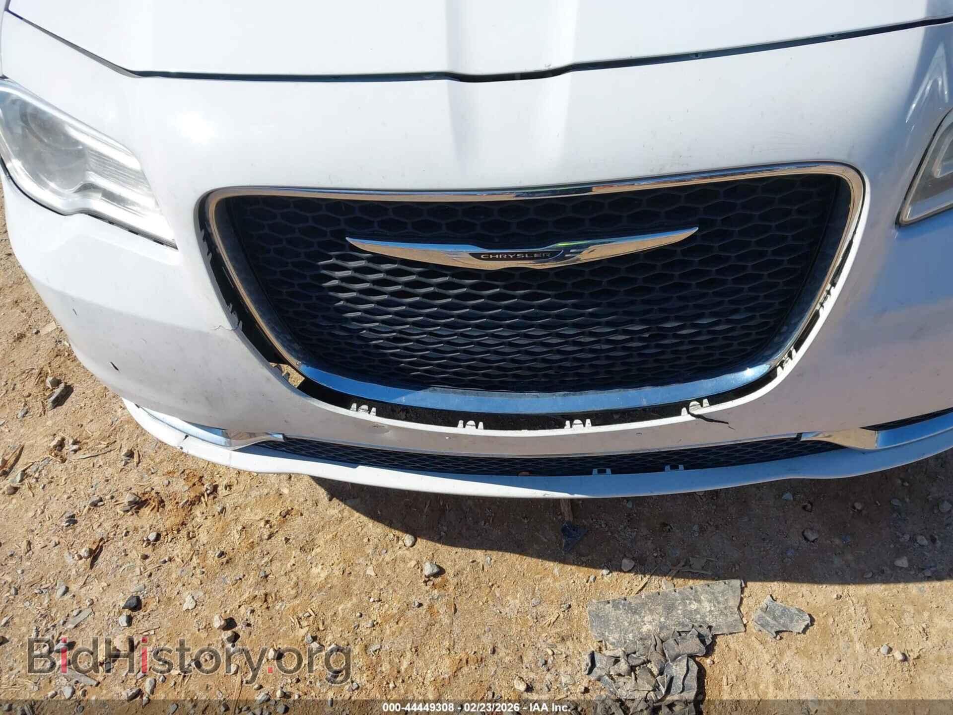 2017 CHRYSLER 300 - VIN: 2C3CCAAG3HH645954 - Фото 6