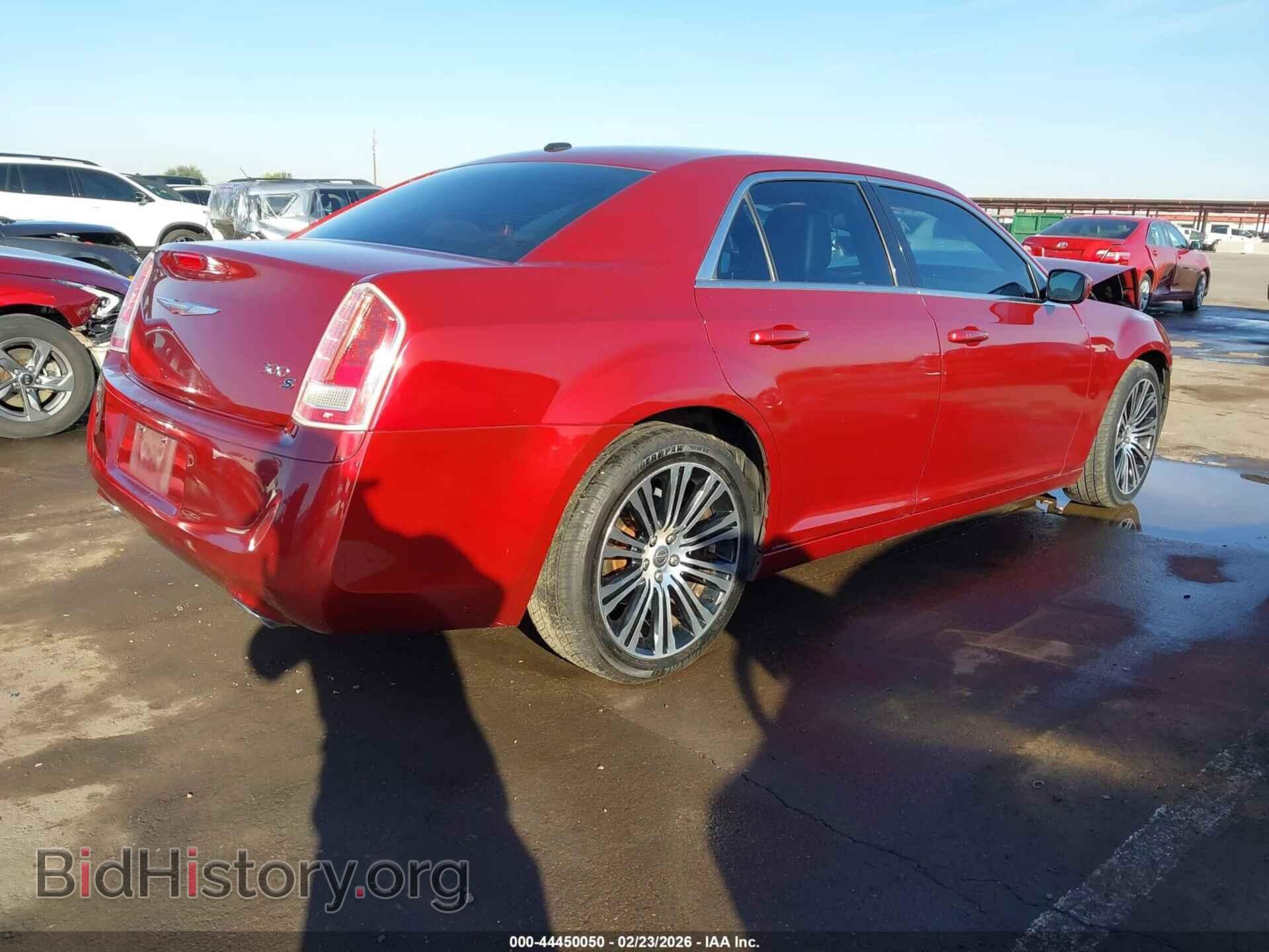 2014 CHRYSLER 300 - VIN: 2C3CCABT4EH100899 - Фото 4