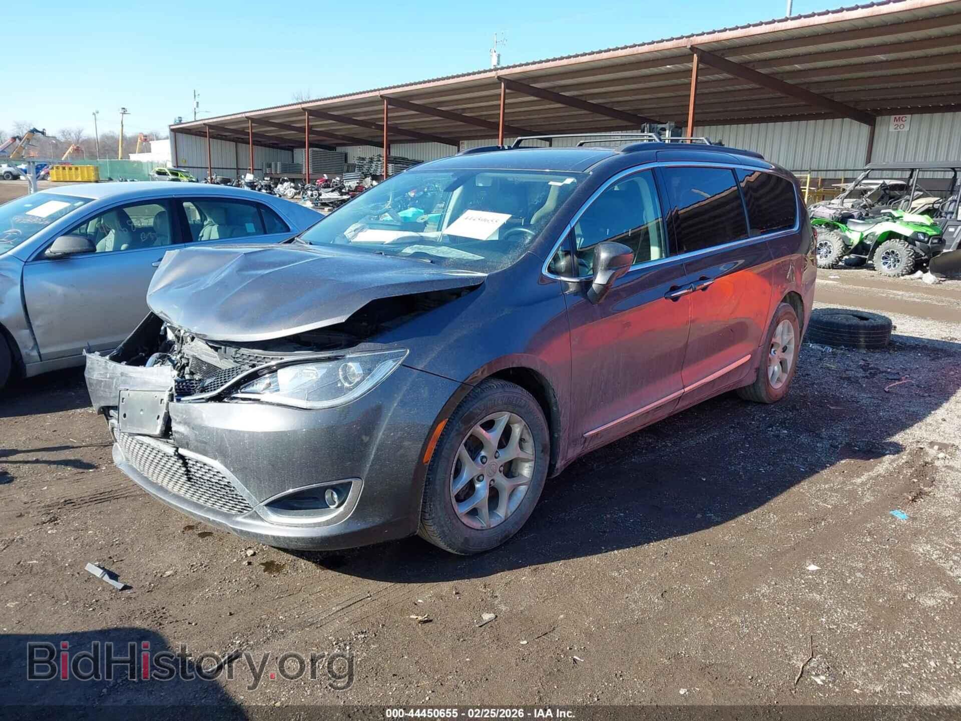 2017 CHRYSLER PACIFICA - VIN: 2C4RC1BG7HR820804 - Фото 2