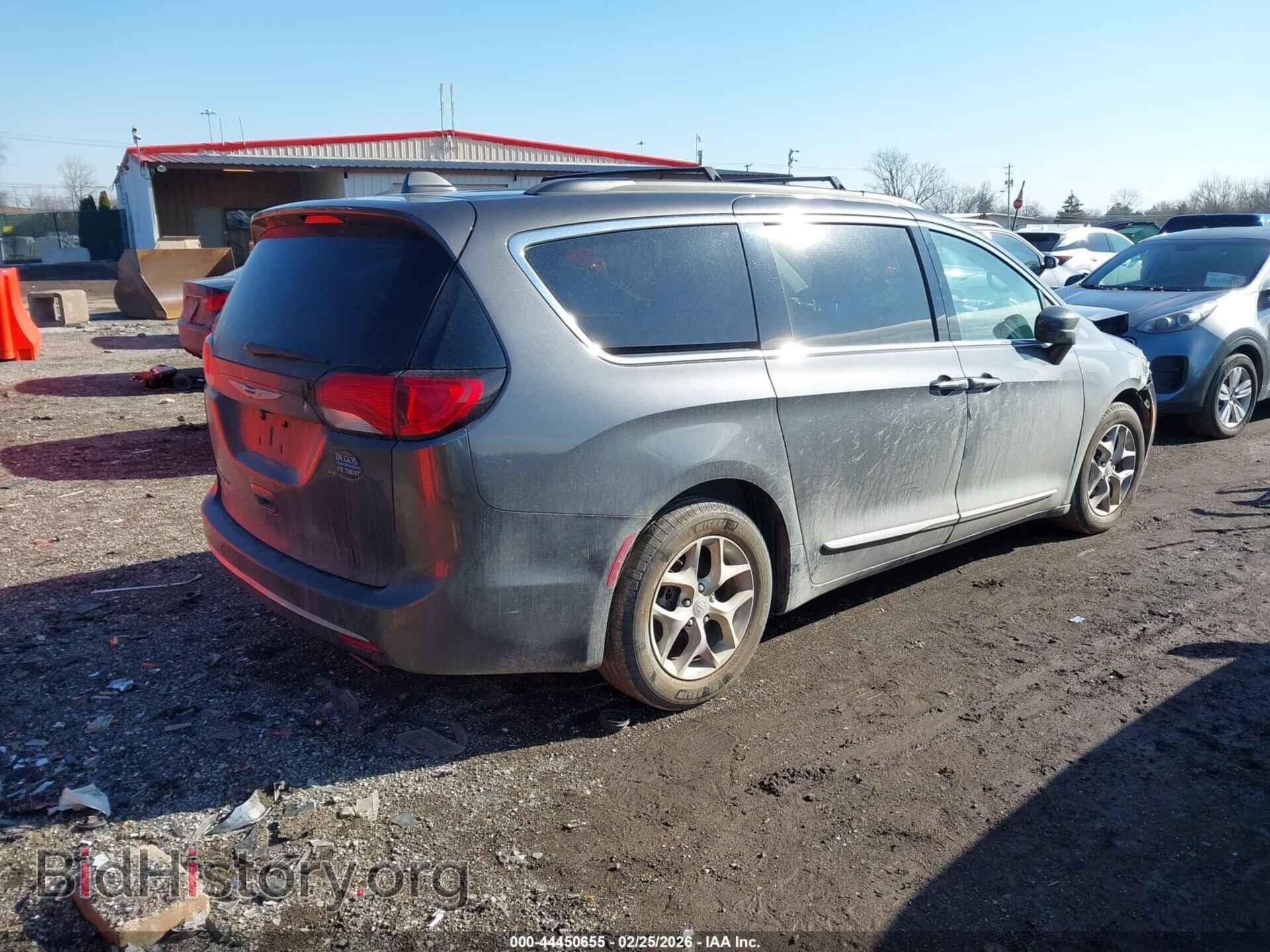 2017 CHRYSLER PACIFICA - VIN: 2C4RC1BG7HR820804 - Фото 4