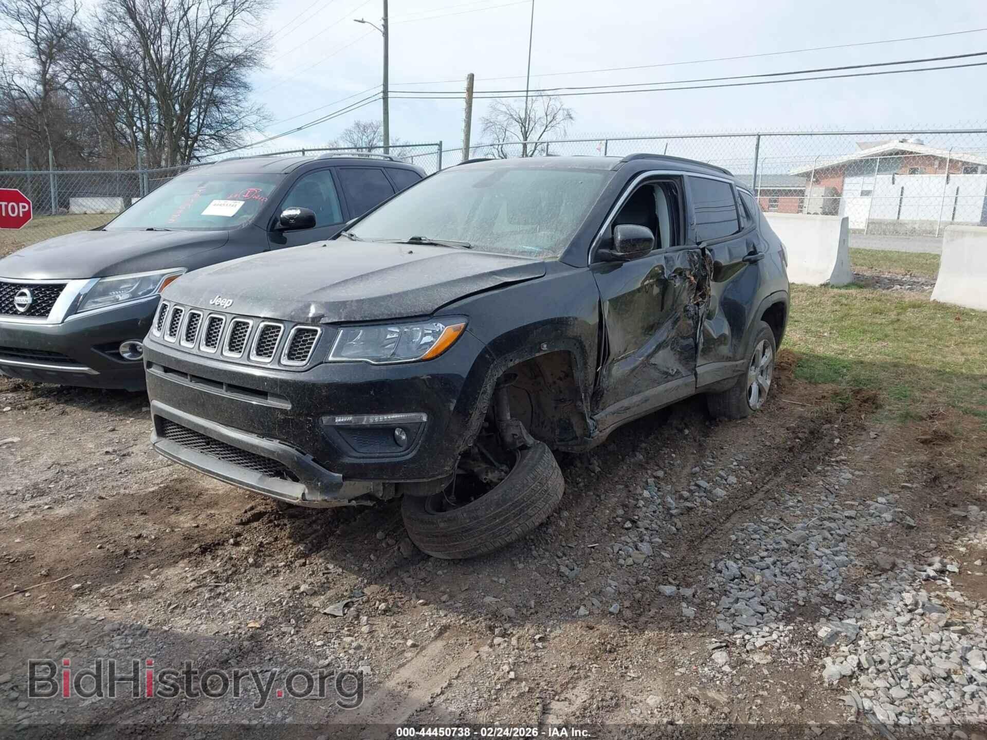 2018 JEEP COMPASS - VIN: 3C4NJDBB2JT147448 - Фото 2