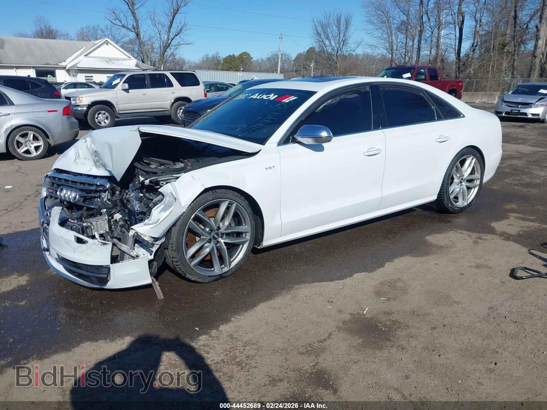 2013 AUDI S8 - VIN: WAUD2AFD1DN031887 - Фото 2