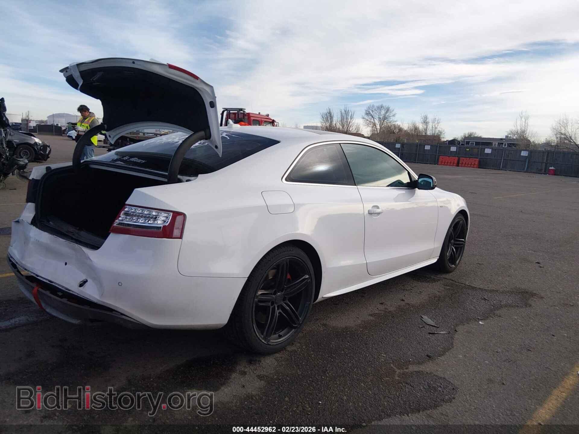 2011 AUDI S5 - VIN: WAUCVAFR9BA047810 - Photo 4