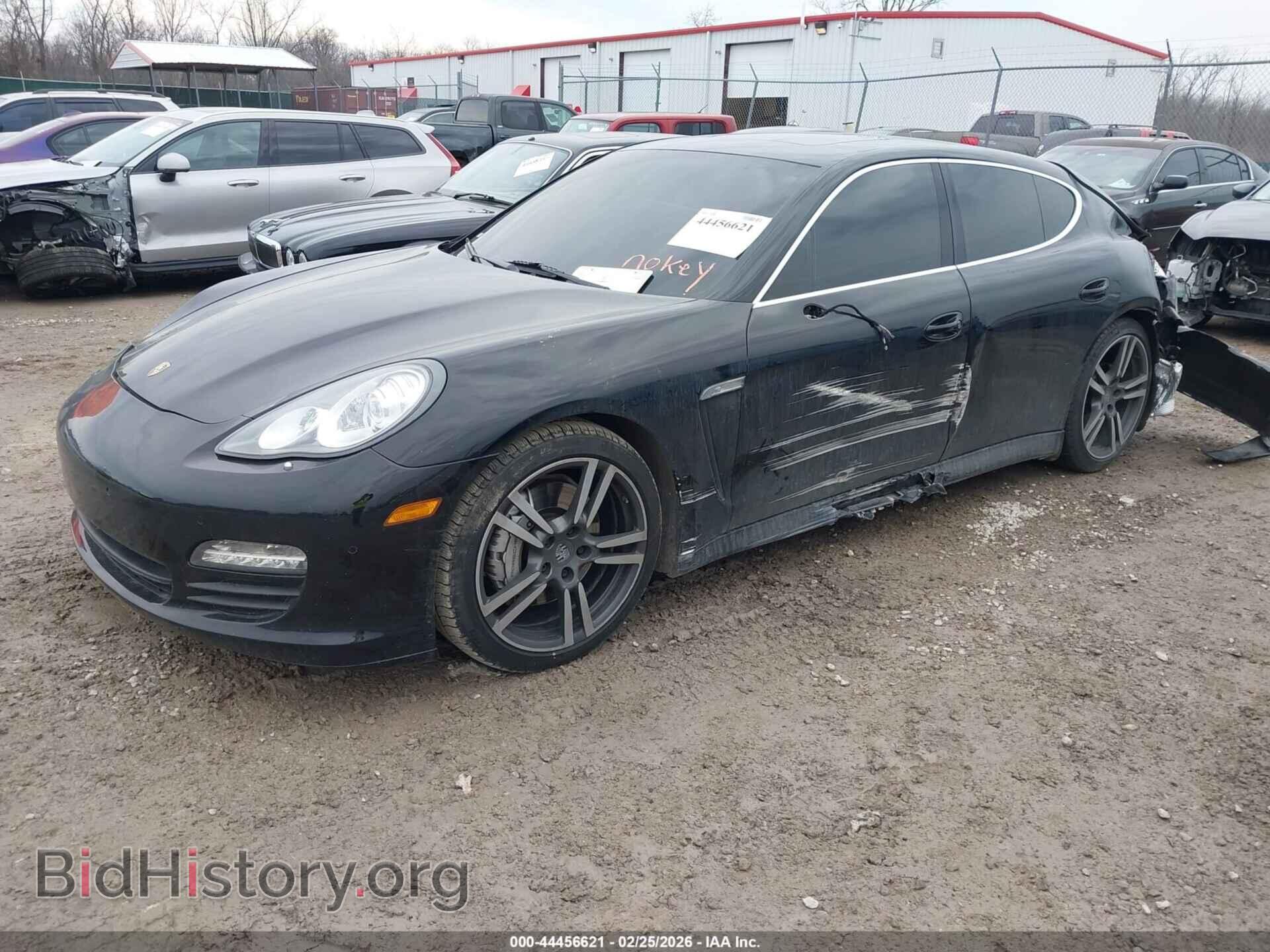 2013 PORSCHE PANAMERA - VIN: WP0AB2A75DL060558 - Фото 2