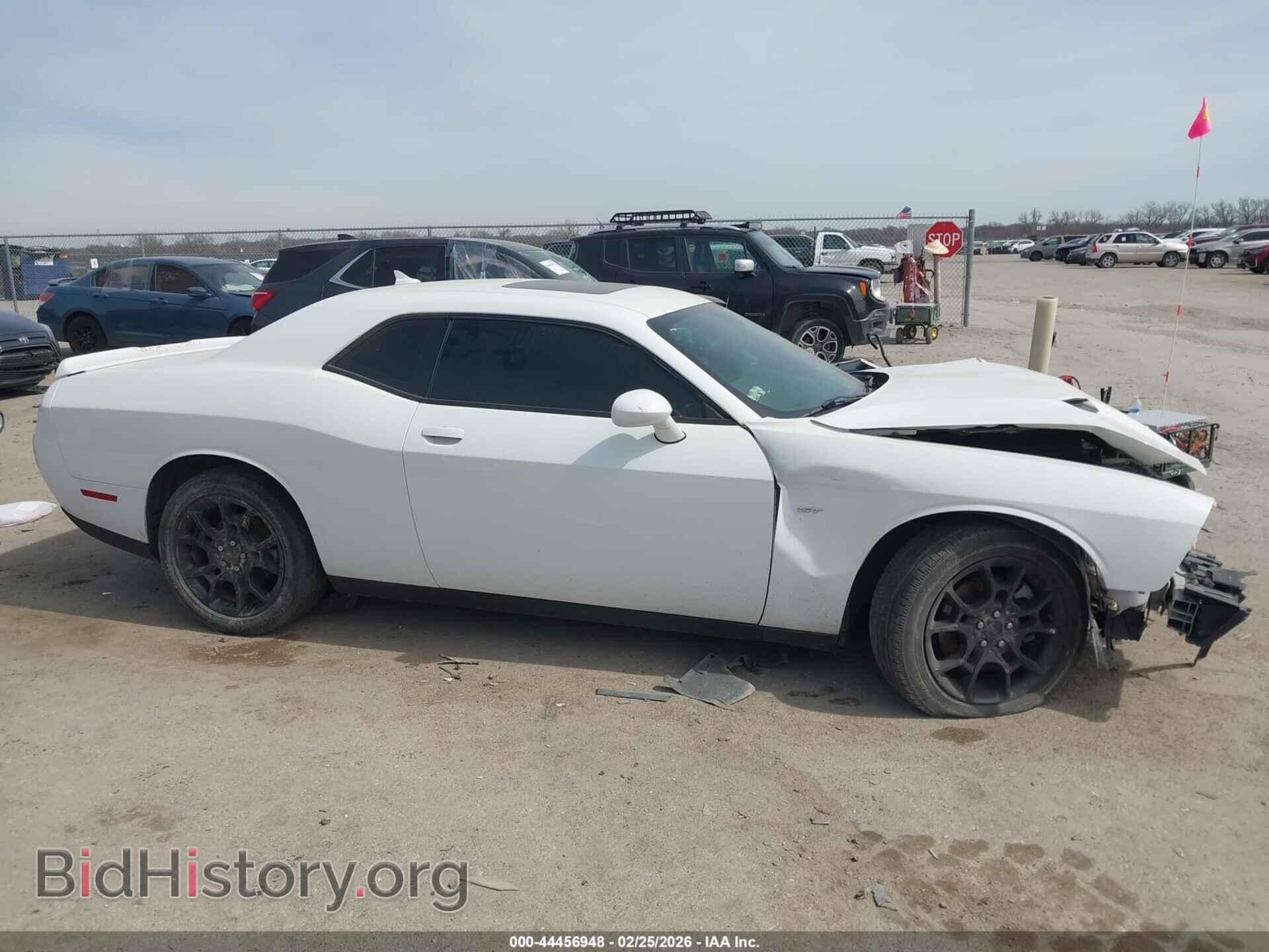 2018 DODGE CHALLENGER - VIN: 2C3CDZGG6JH162189 - Фото 13